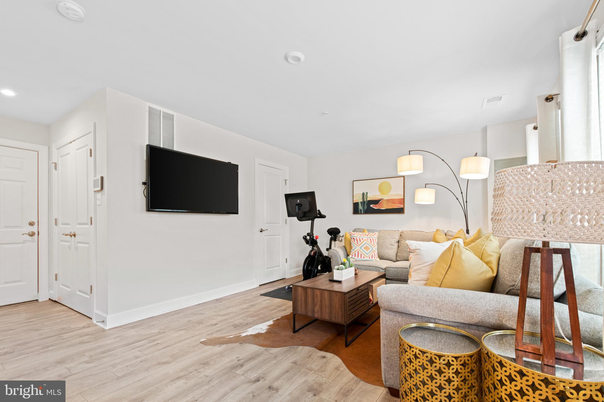 106 ALBANY PLACE