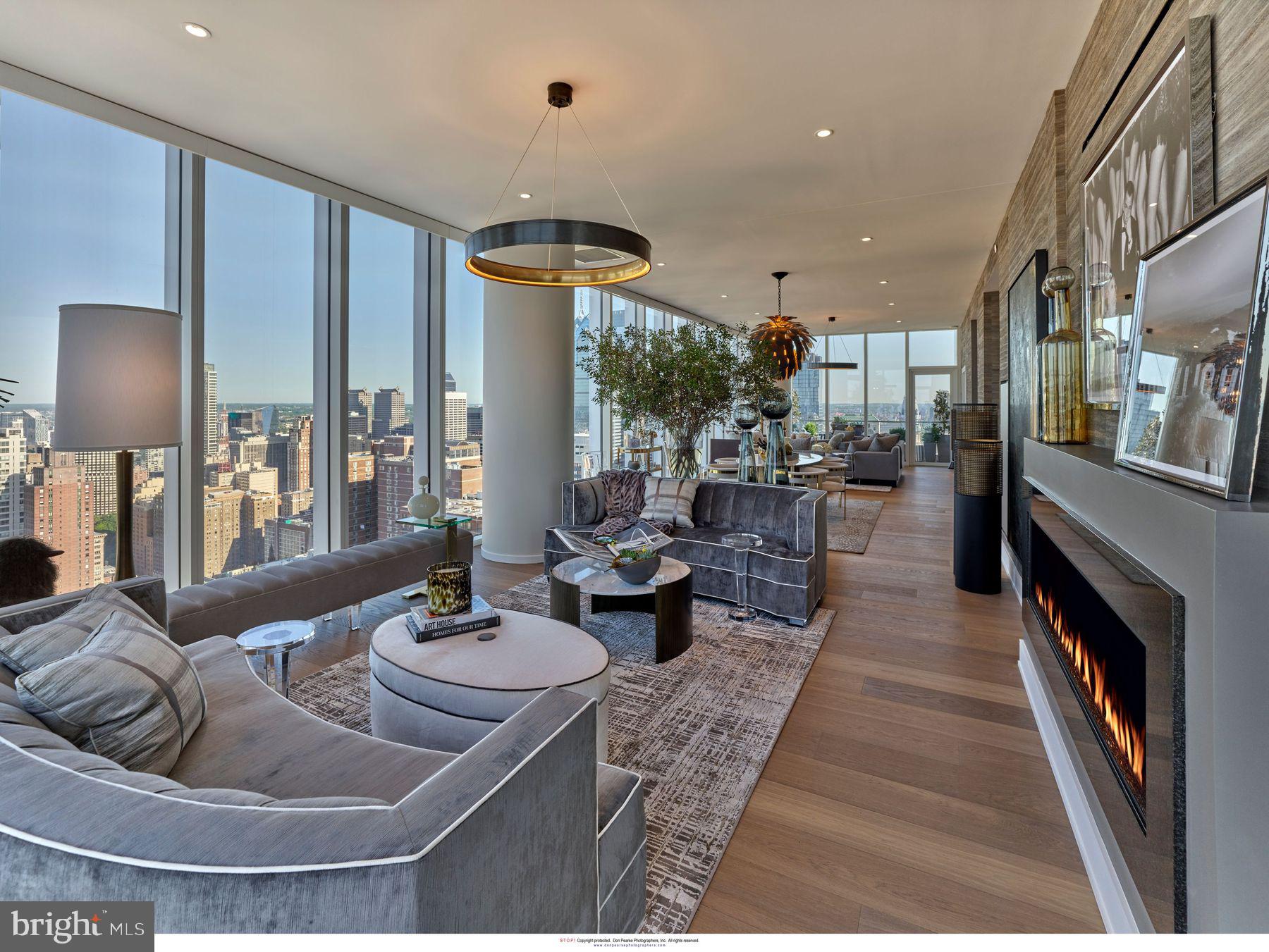 AVENUE OF THE ARTS - Residential