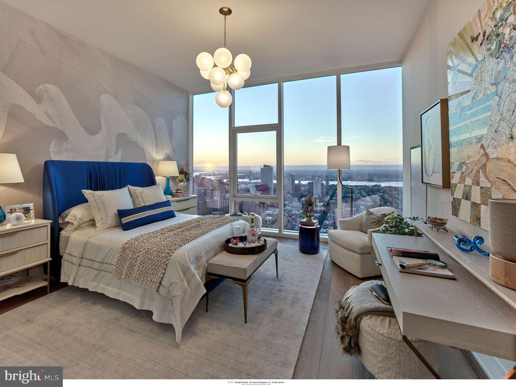 AVENUE OF THE ARTS - Residential