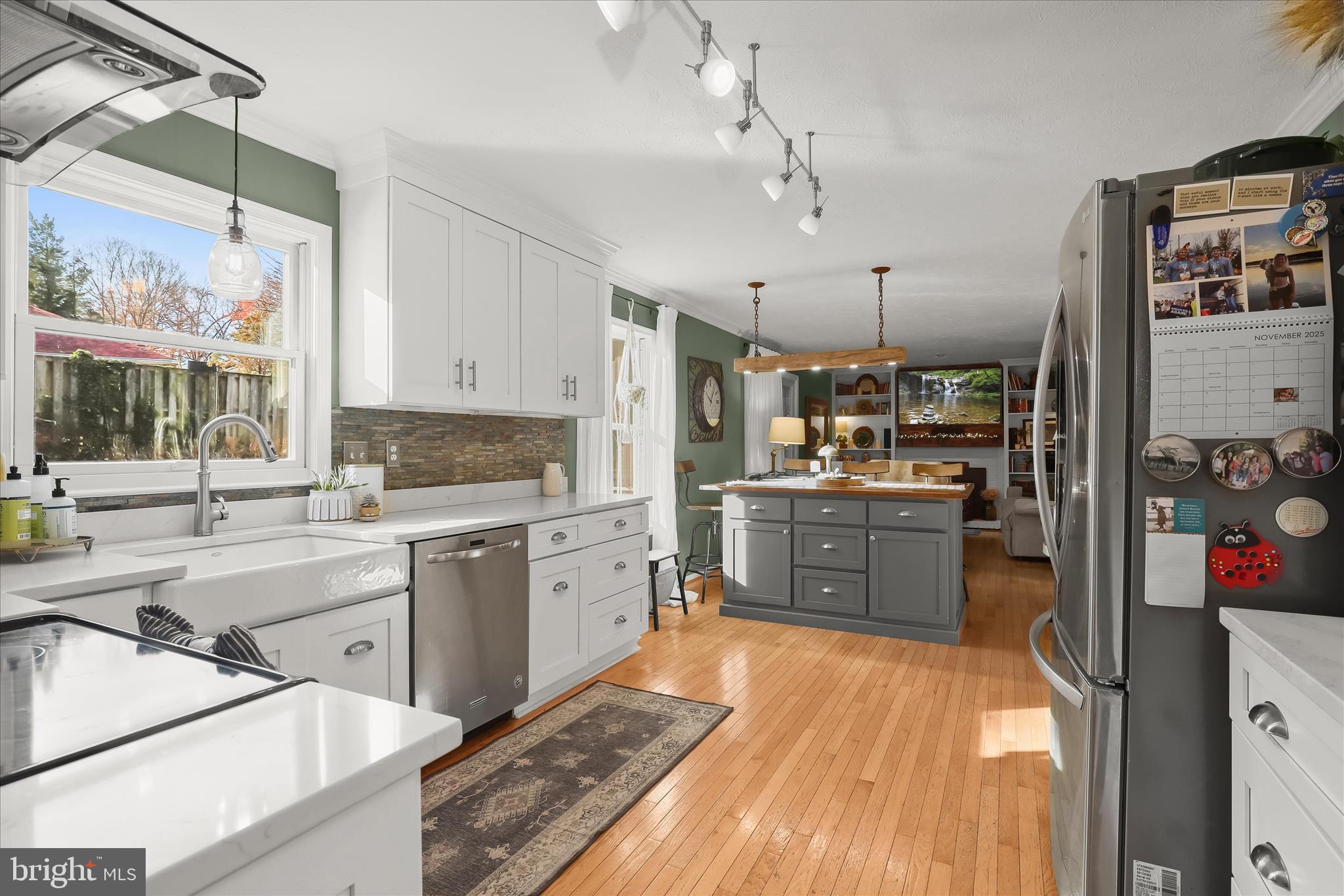 BEECH CREEK - Residential