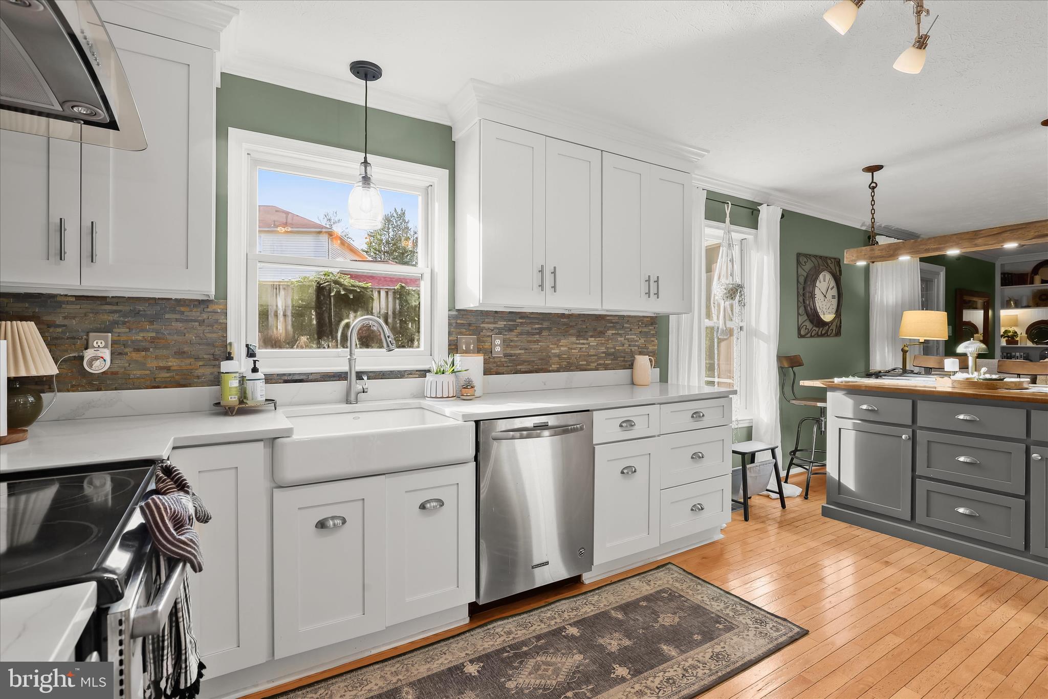 BEECH CREEK - Residential