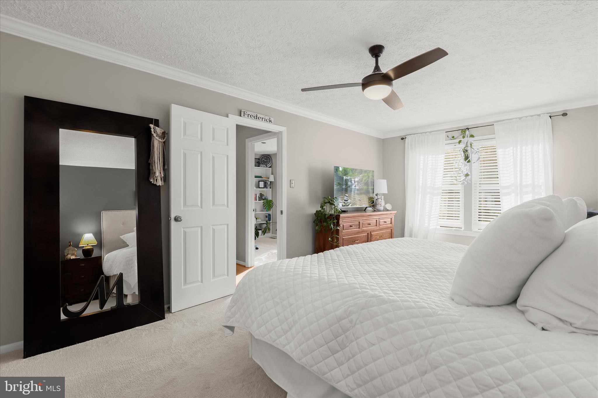 BEECH CREEK - Residential