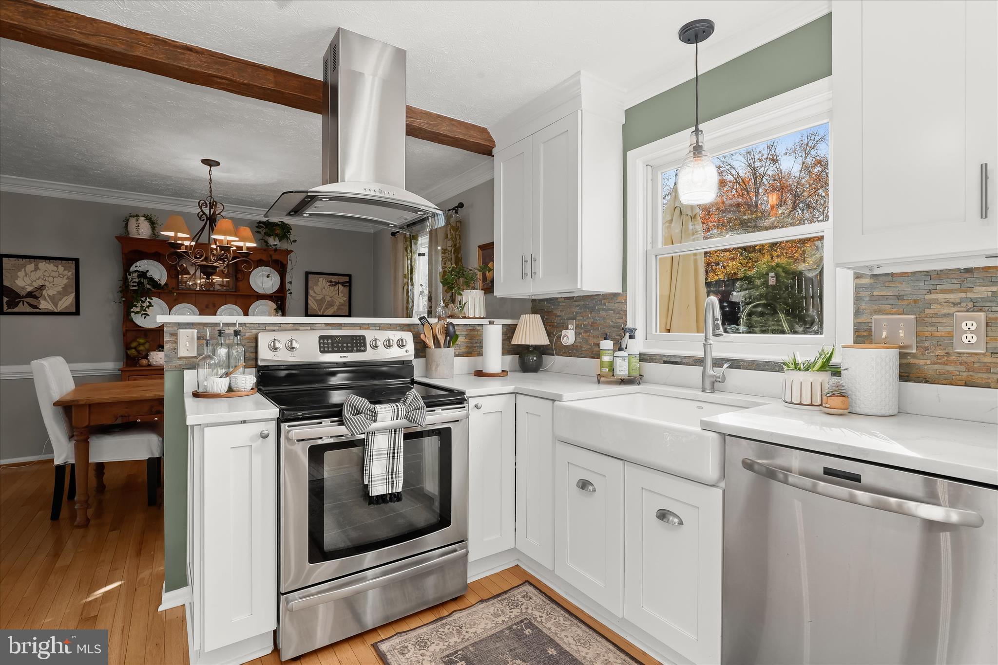 BEECH CREEK - Residential