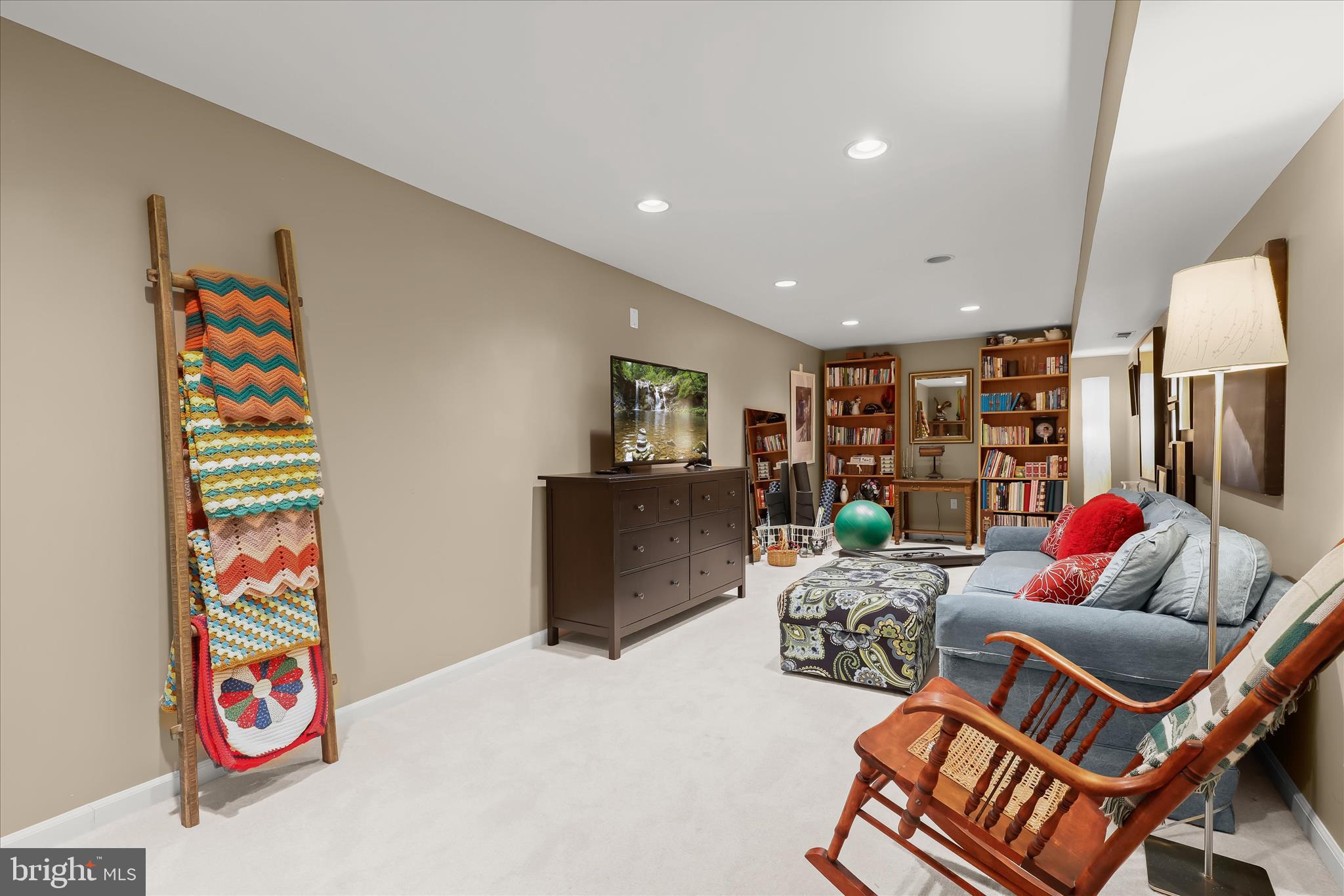 BEECH CREEK - Residential