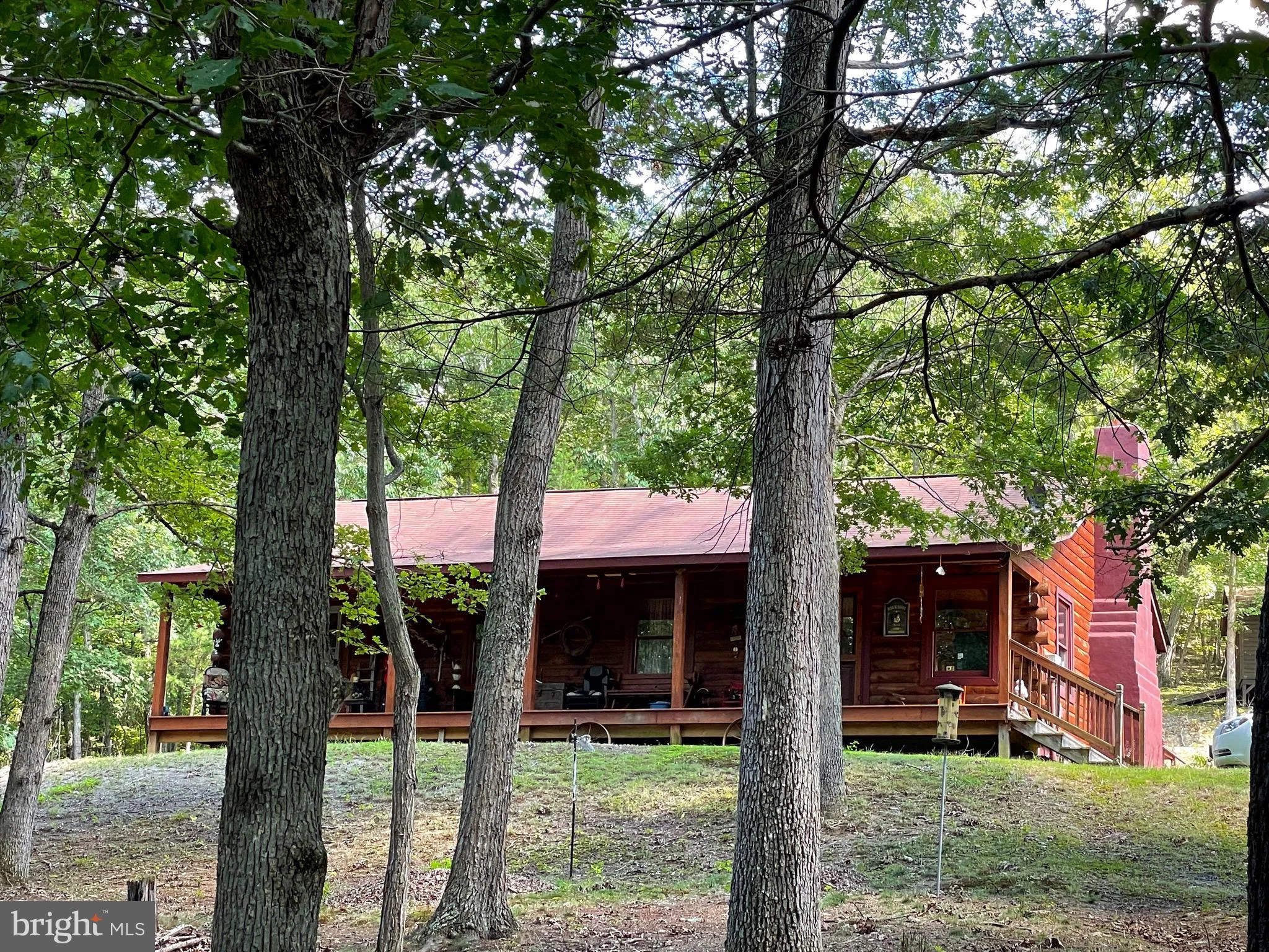 1035 Raven Rocks Rd, Springfield, WV 26763