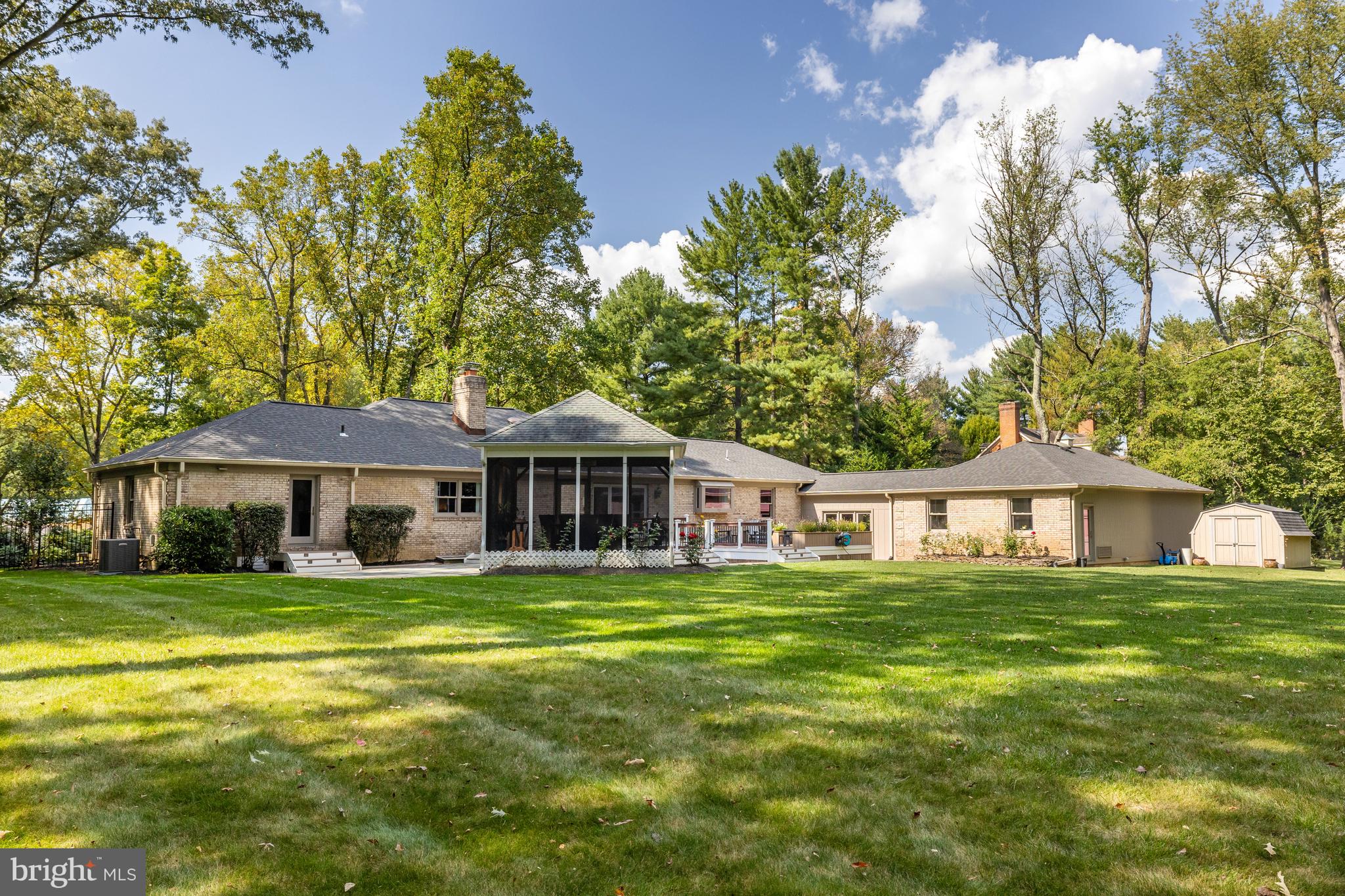 RICHLAND FOREST - Residential