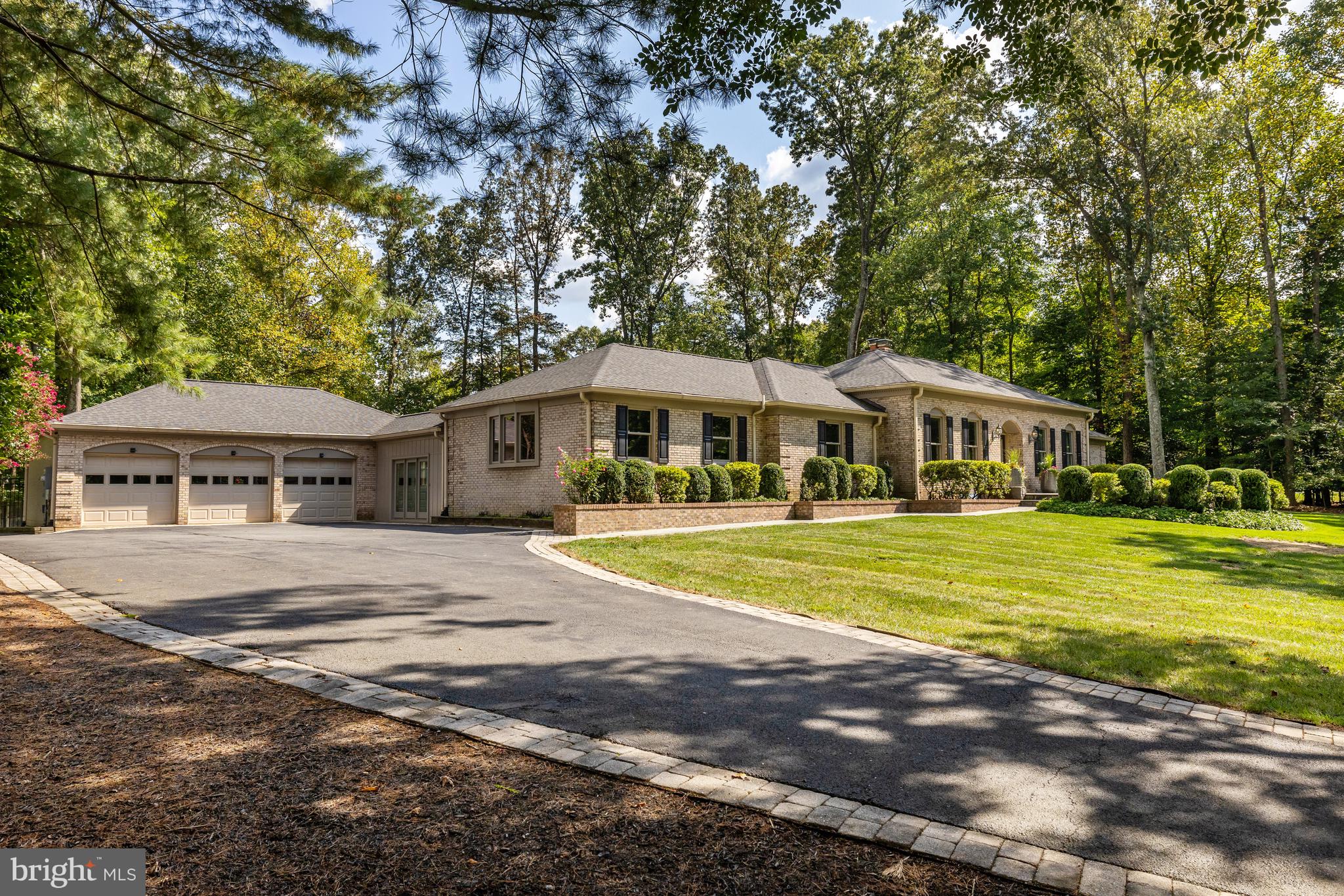 RICHLAND FOREST - Residential