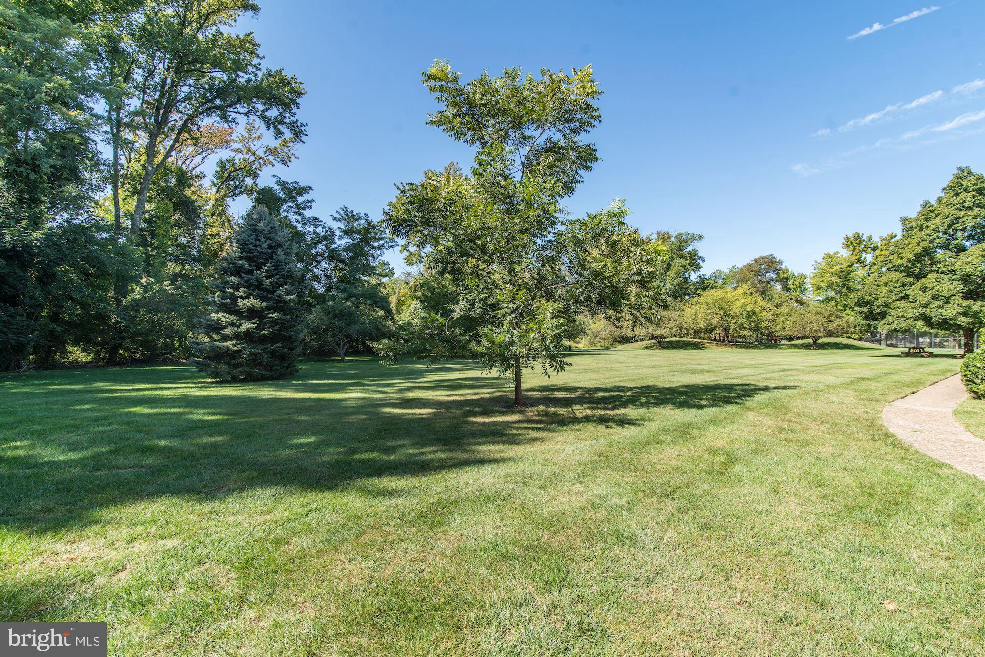 BELLE VIEW - Residential Lease