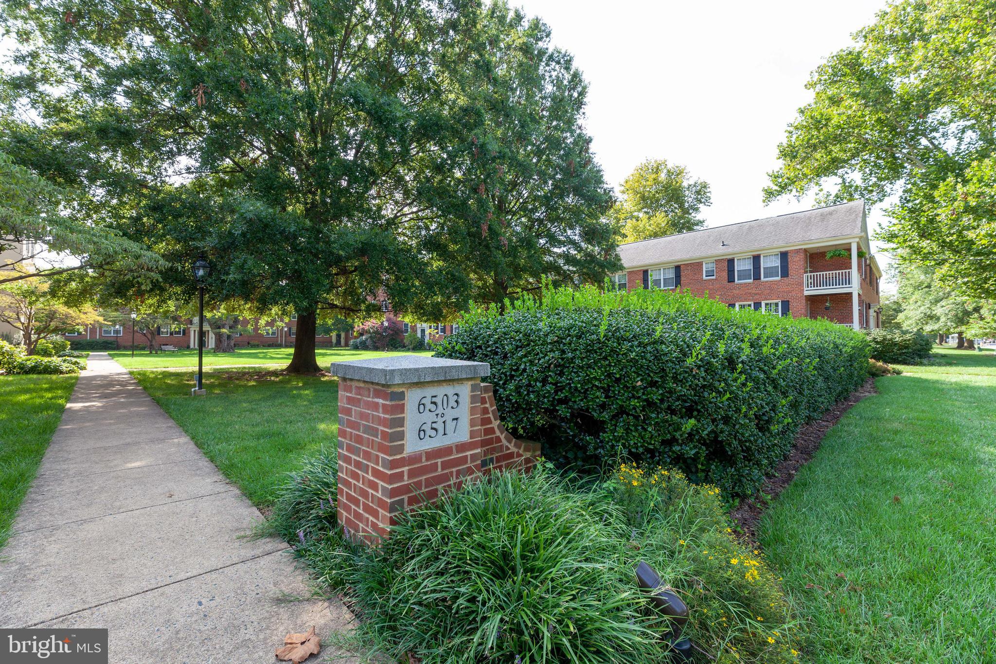 BELLE VIEW - Residential Lease