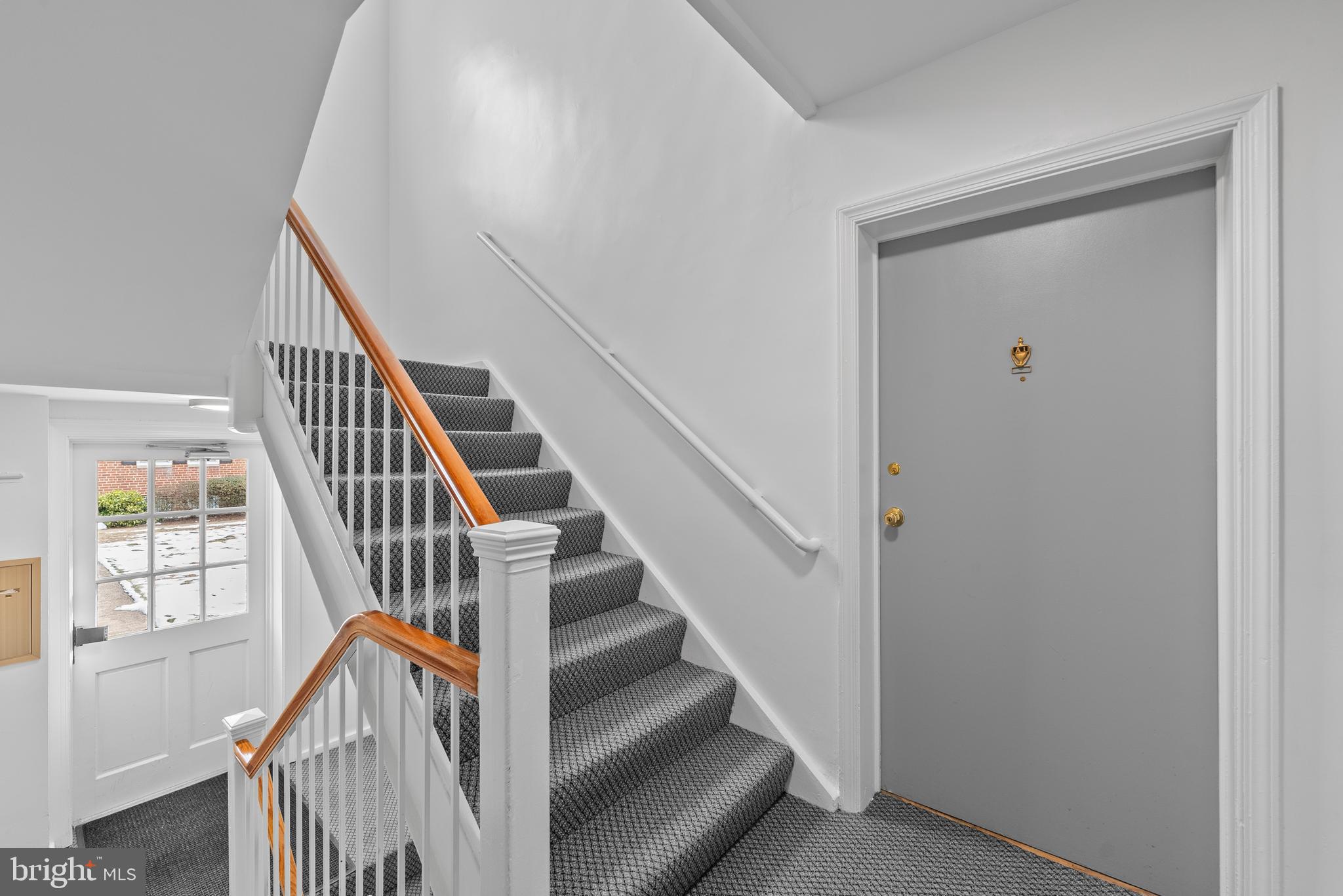 BELLE VIEW - Residential Lease