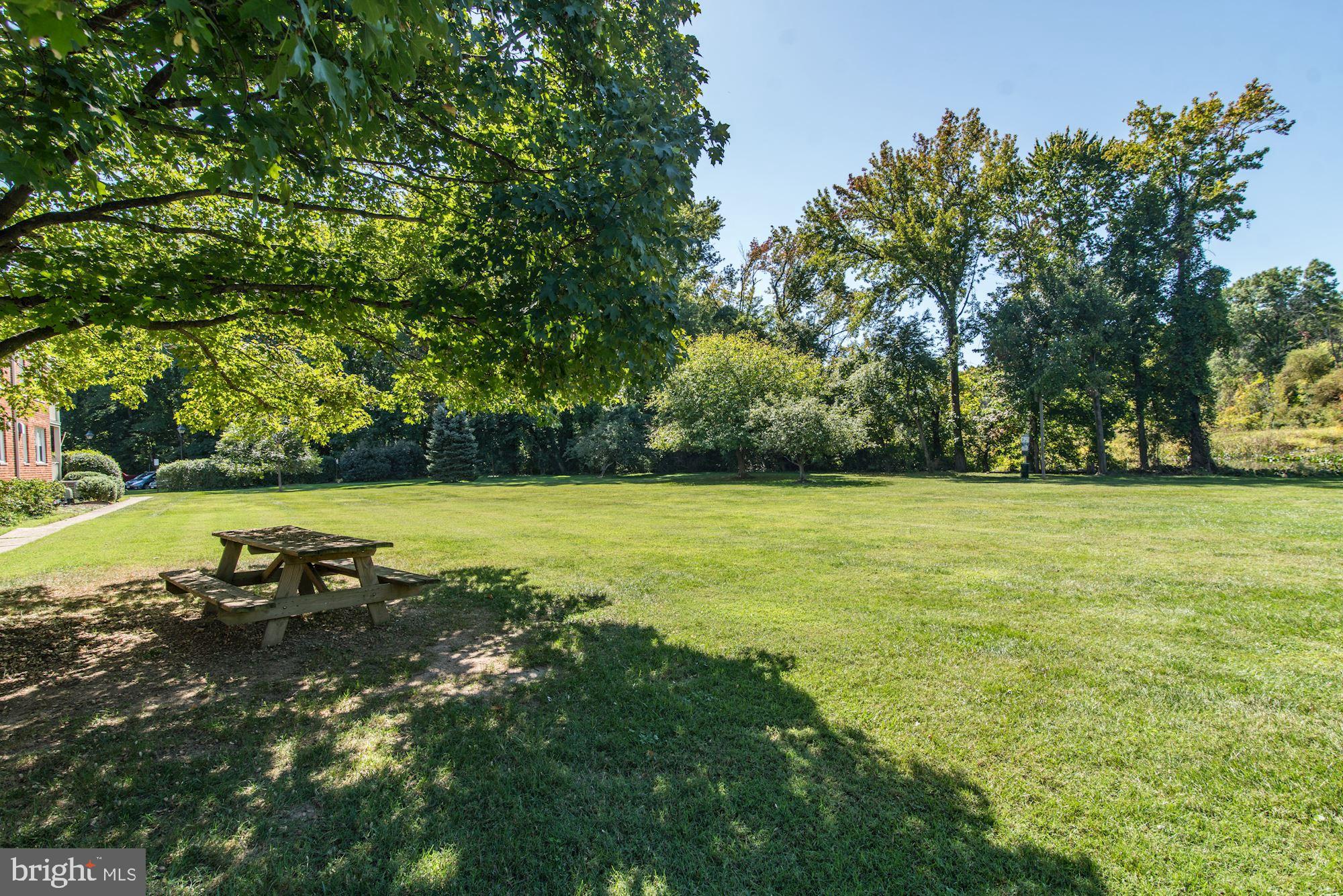 BELLE VIEW - Residential Lease