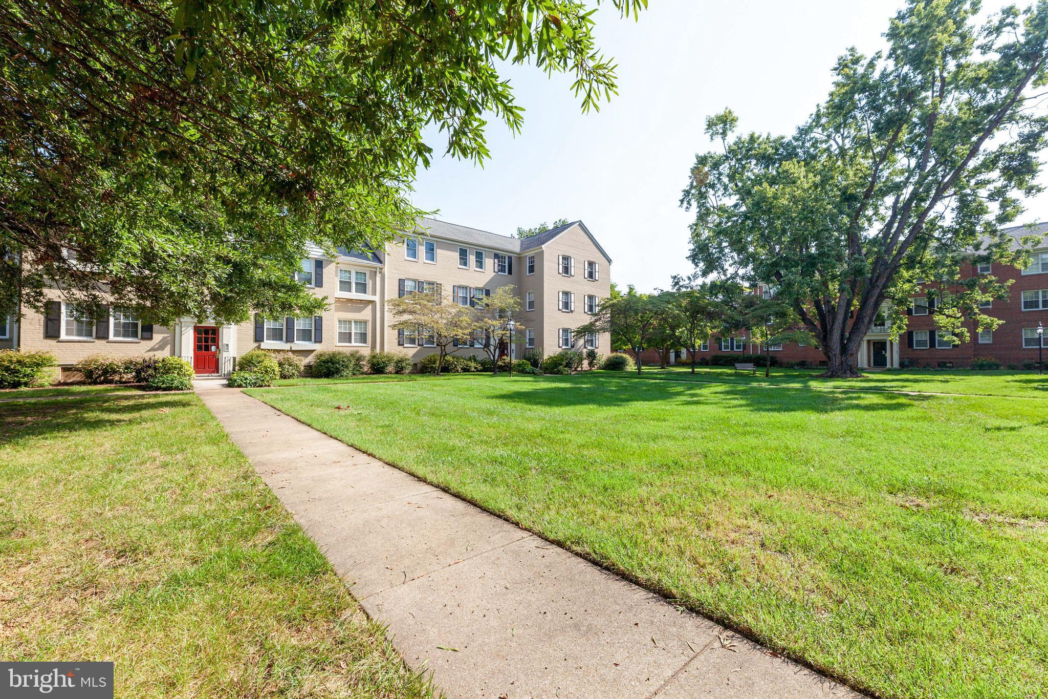 BELLE VIEW - Residential Lease