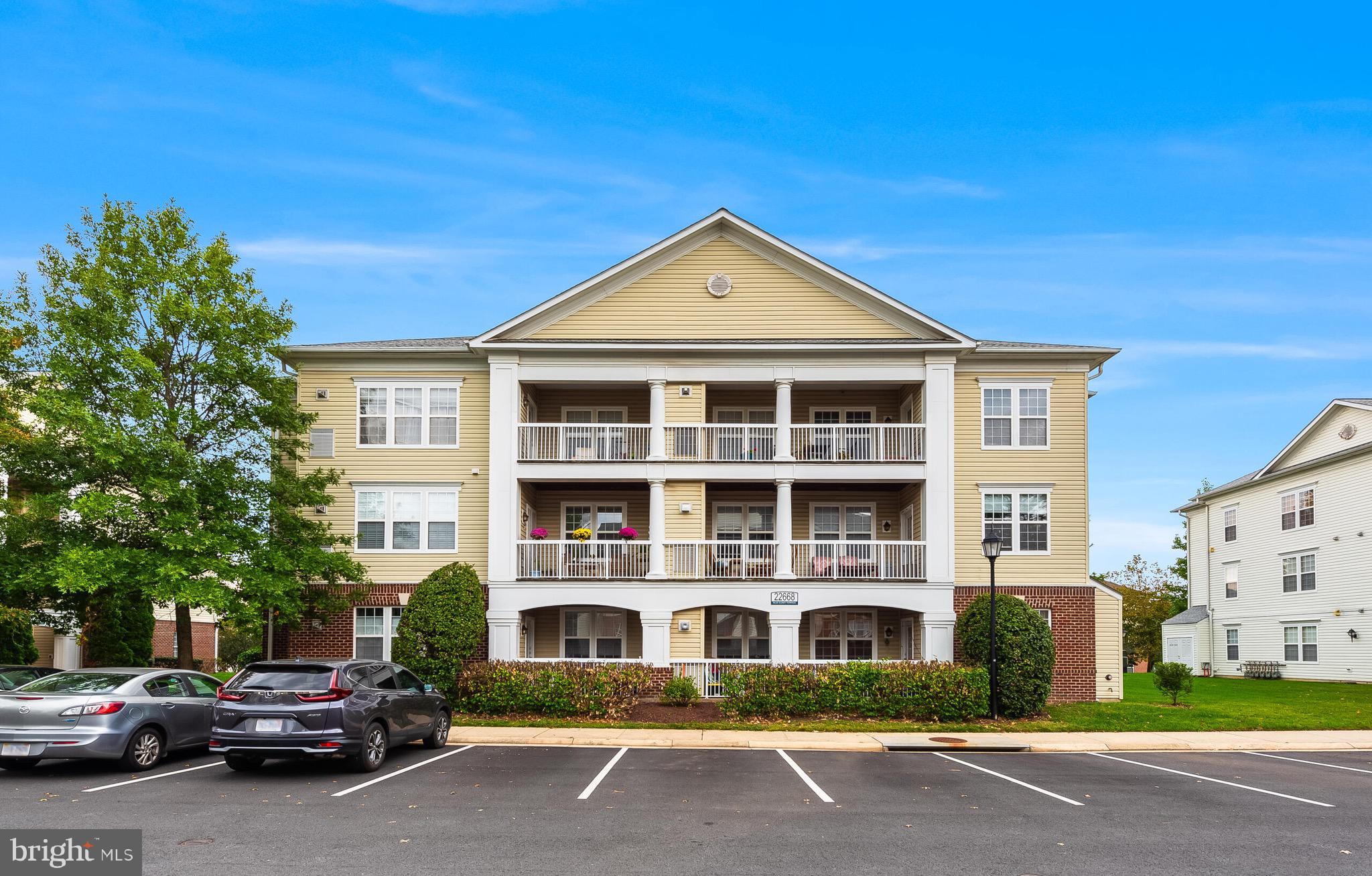 SUMMERFIELD - Residential Lease