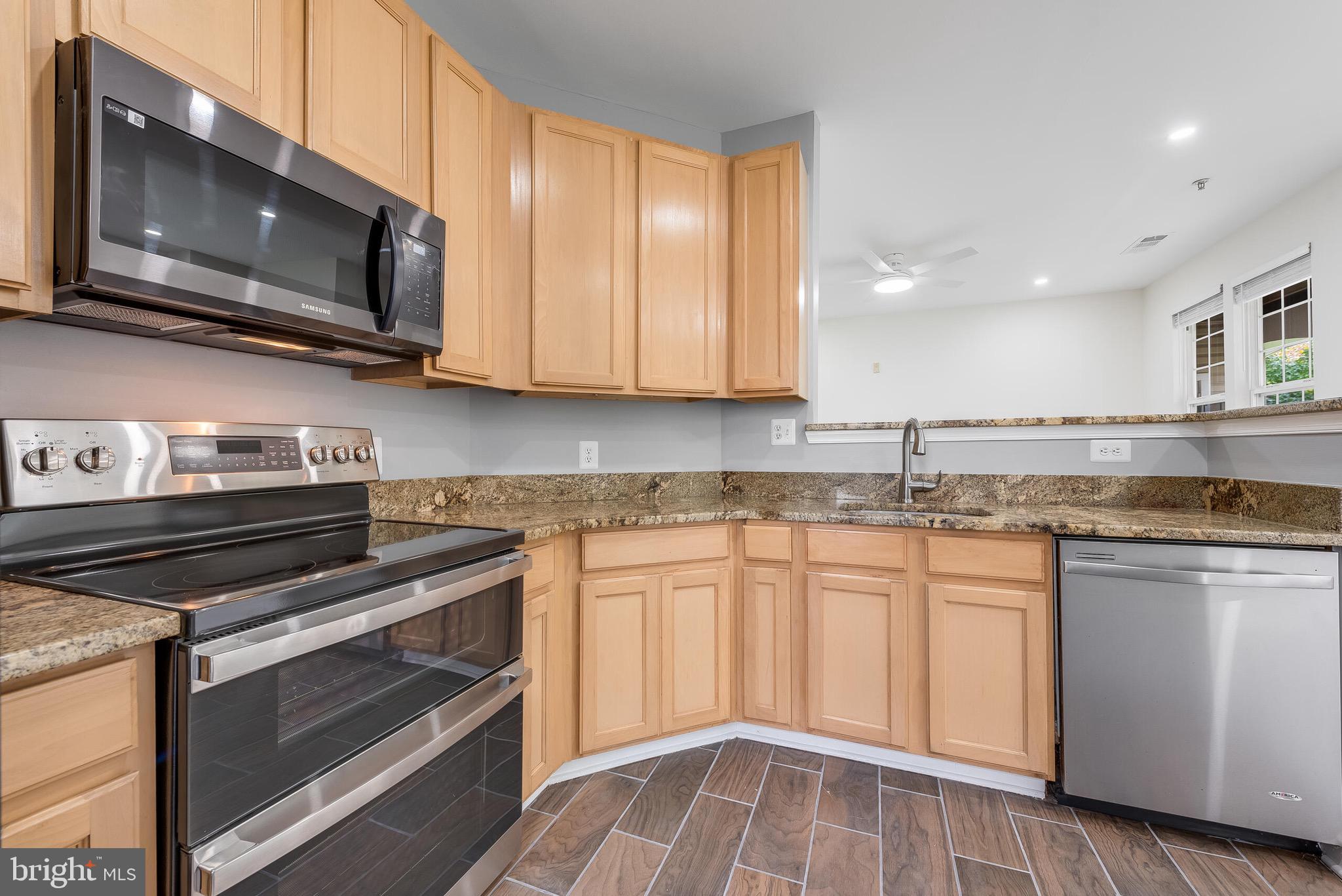 SUMMERFIELD - Residential Lease