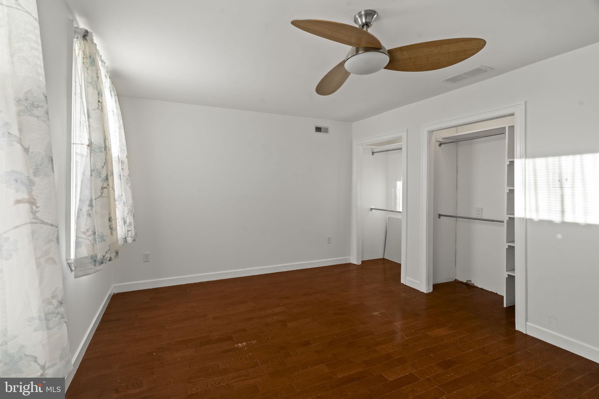 MAYFAIR (WEST) - Residential