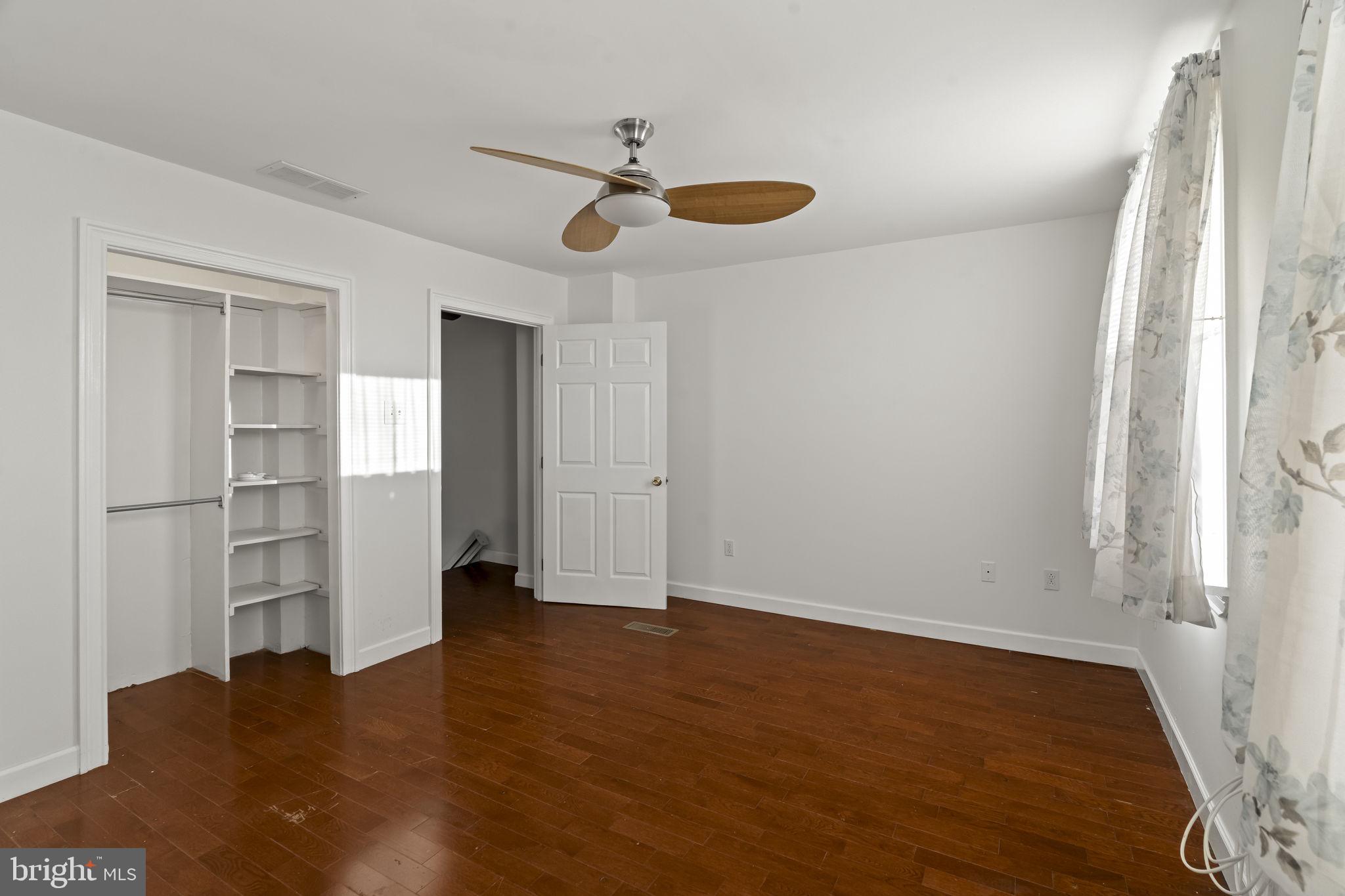 MAYFAIR (WEST) - Residential