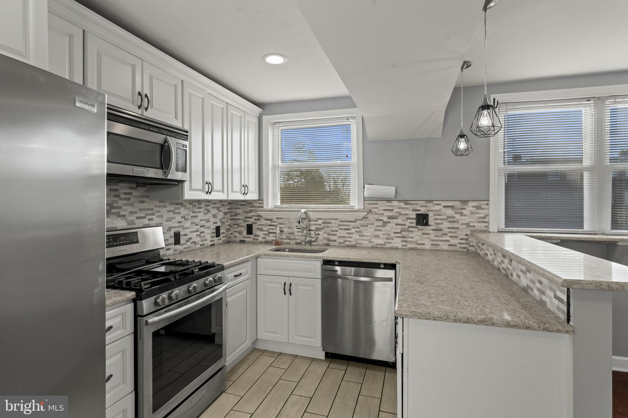 MAYFAIR (WEST) - Residential