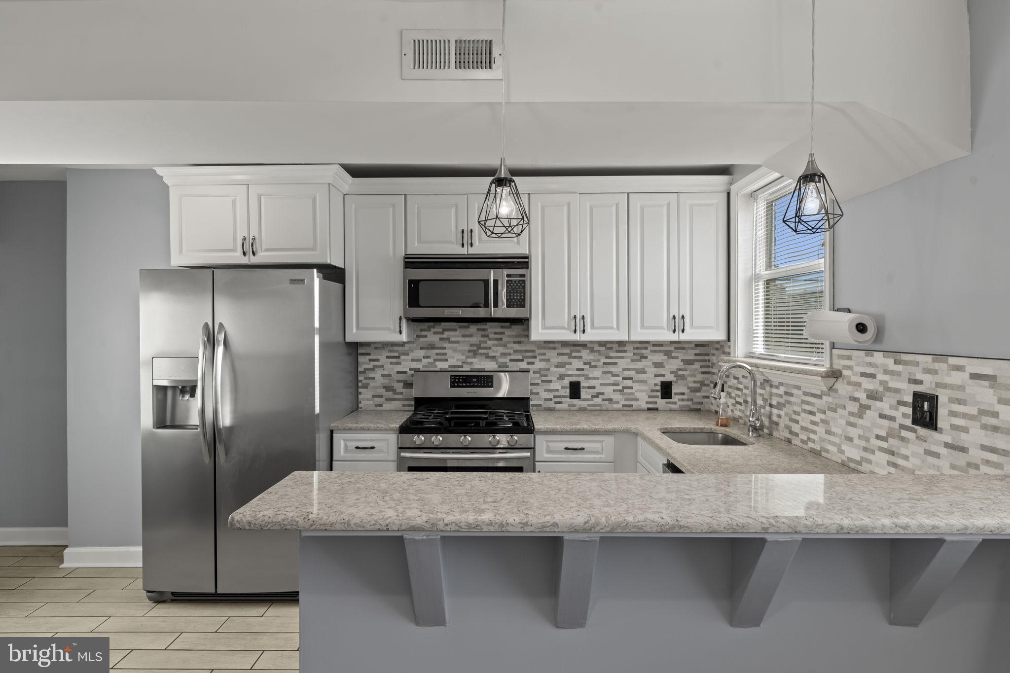 MAYFAIR (WEST) - Residential