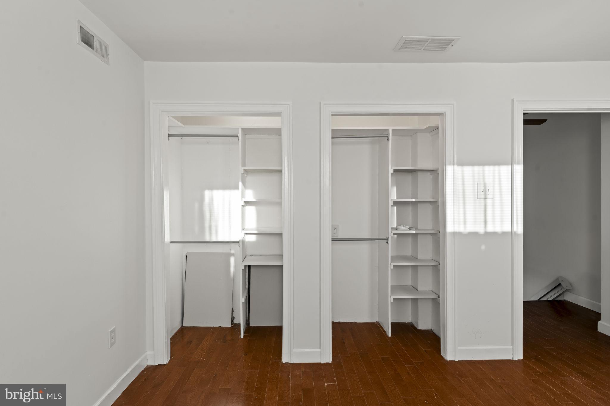 MAYFAIR (WEST) - Residential