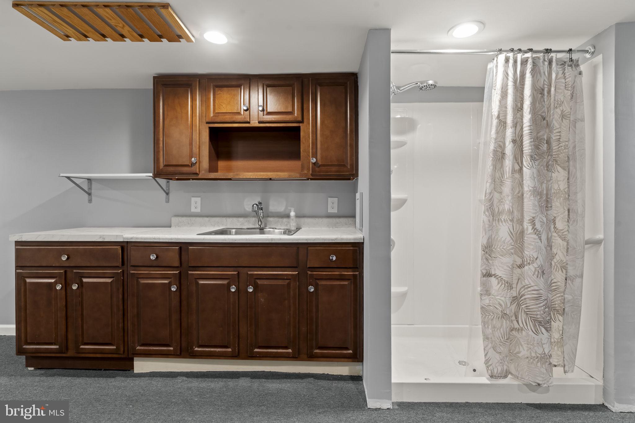 MAYFAIR (WEST) - Residential