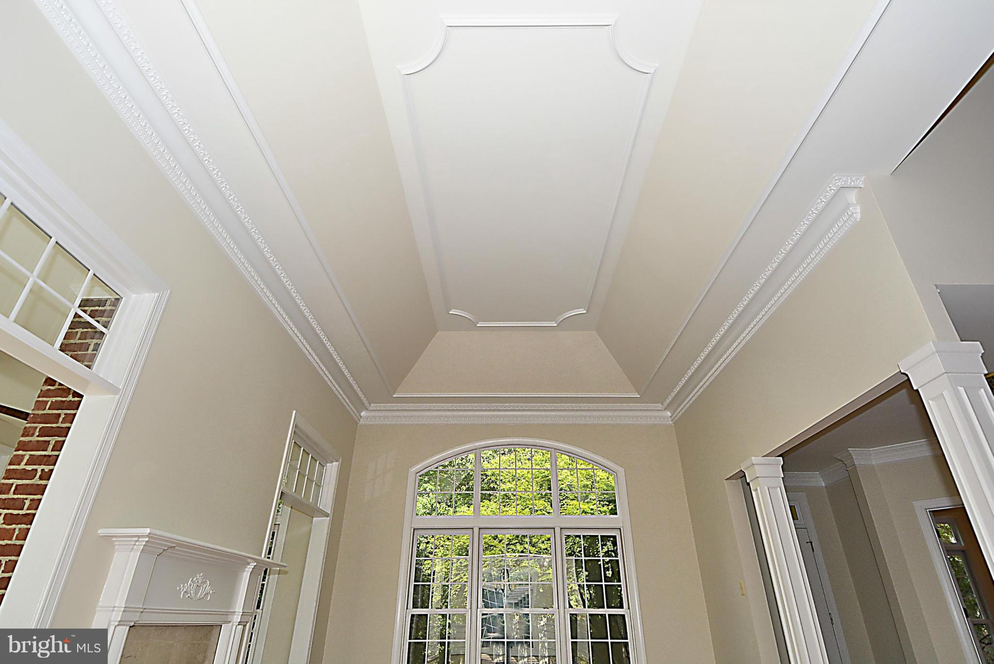 TWELVE OAKS - Residential