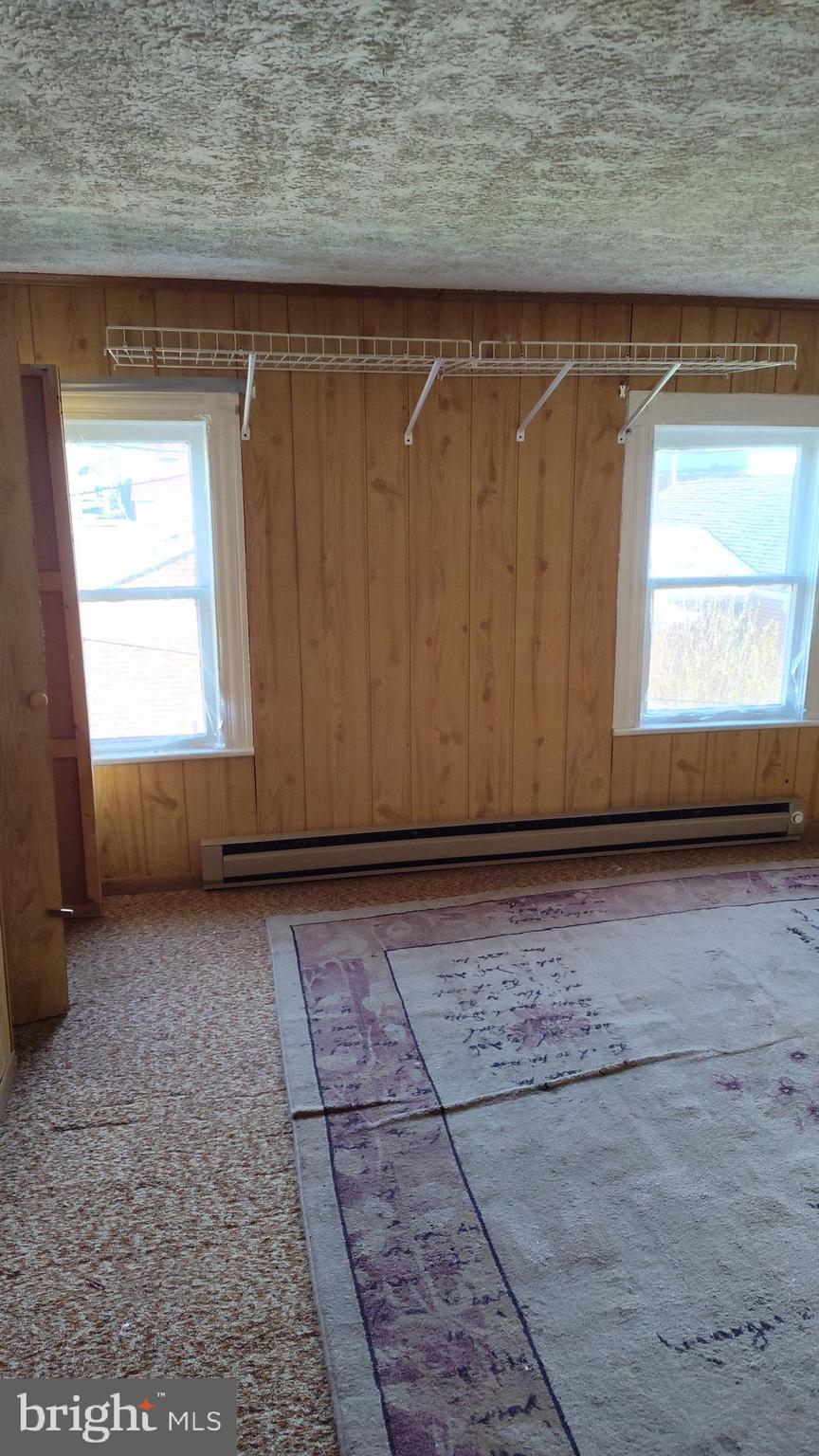 TOWN OF ROMNEY - Residential