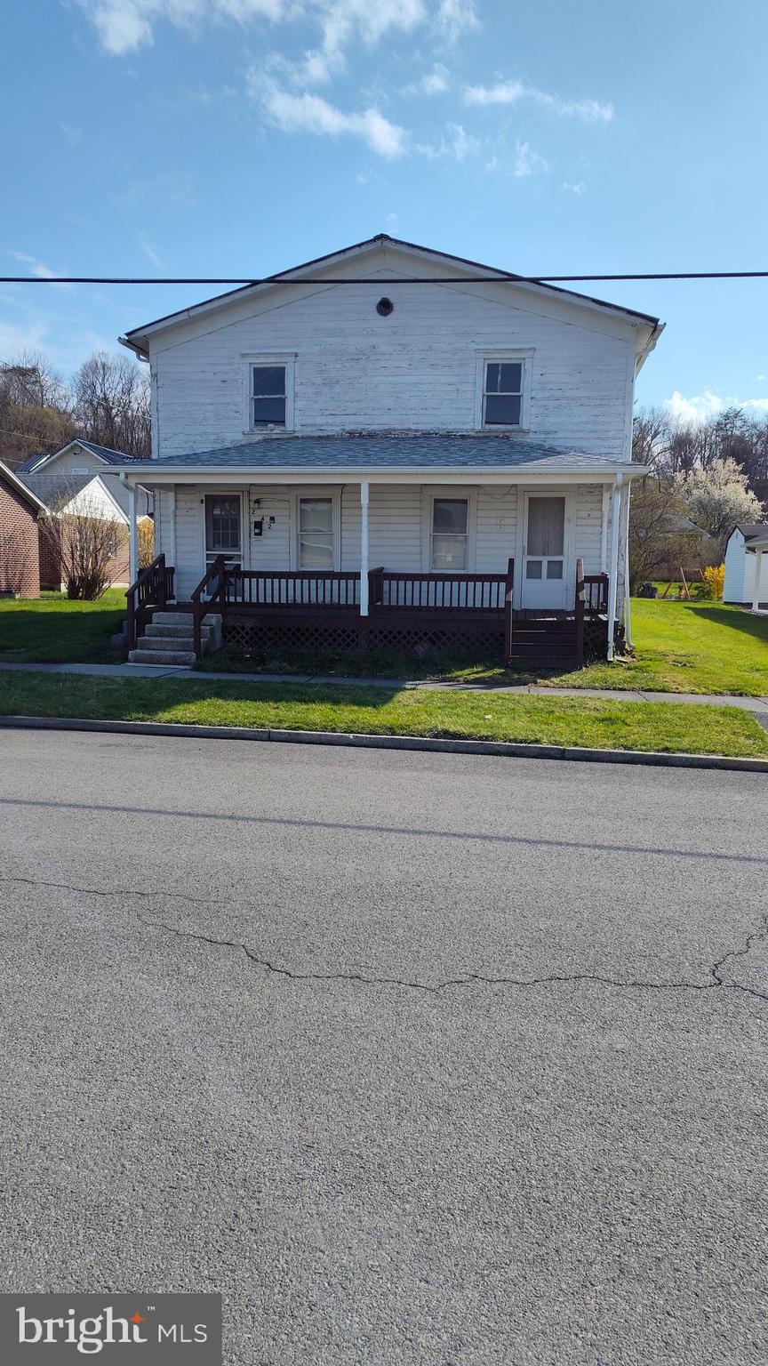 TOWN OF ROMNEY - Residential