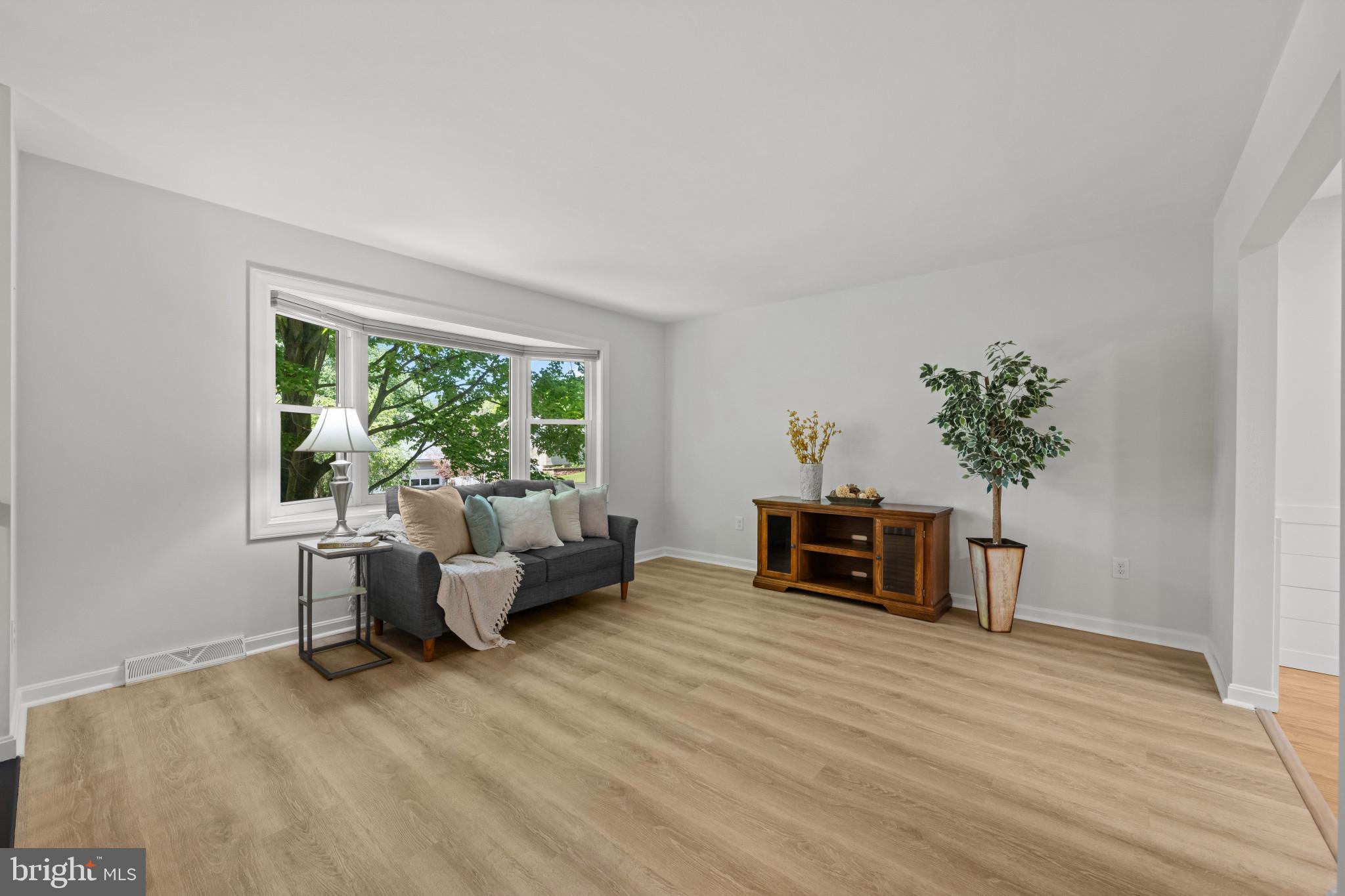 HILLTOP - Residential