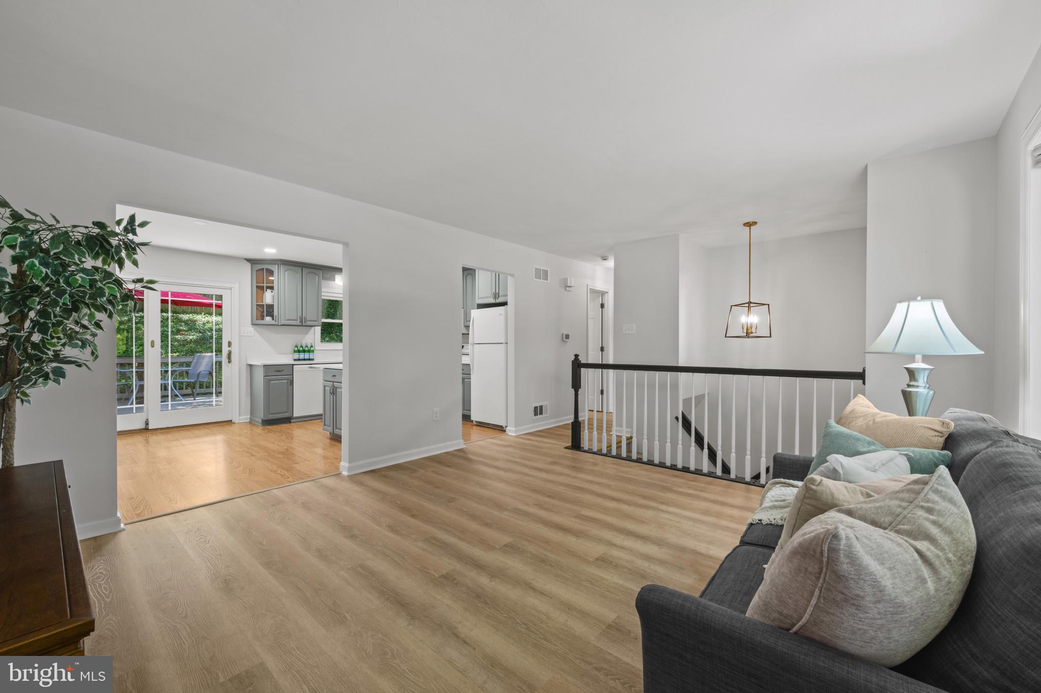 HILLTOP - Residential