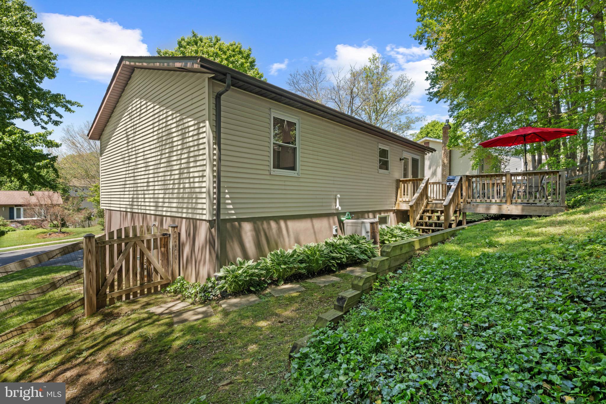 HILLTOP - Residential