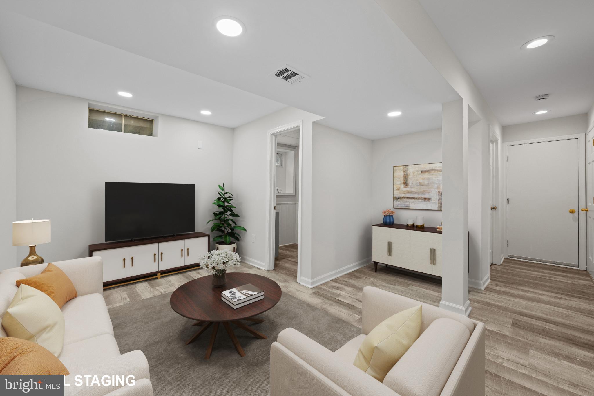 HILLTOP - Residential