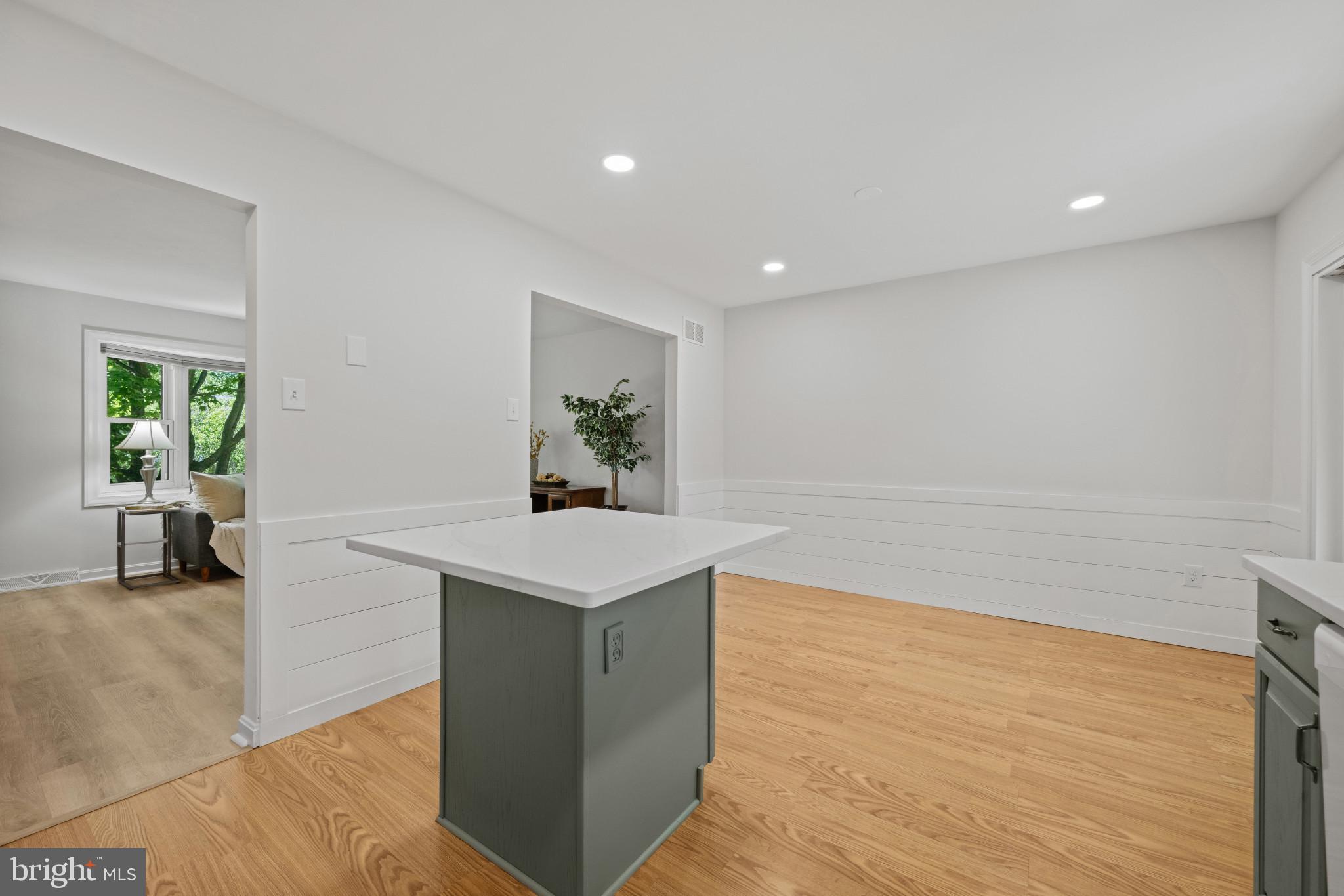HILLTOP - Residential