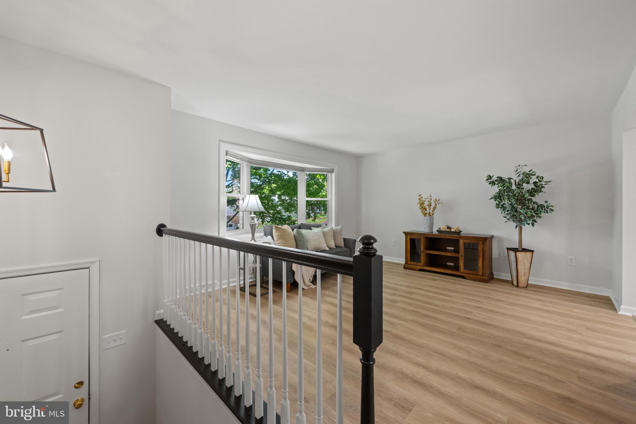 HILLTOP - Residential