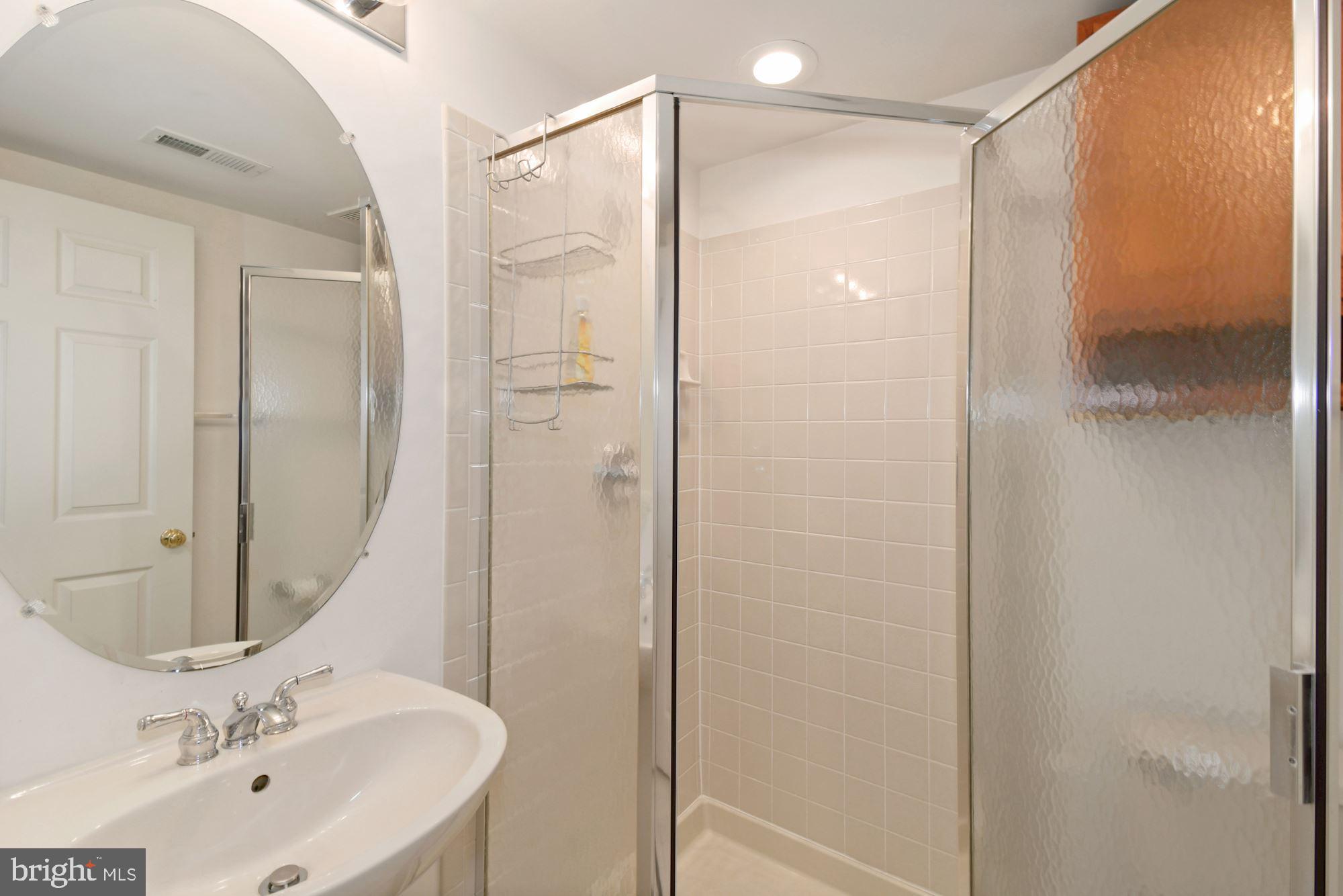 RANDOM HILLS LAND BAY - Residential