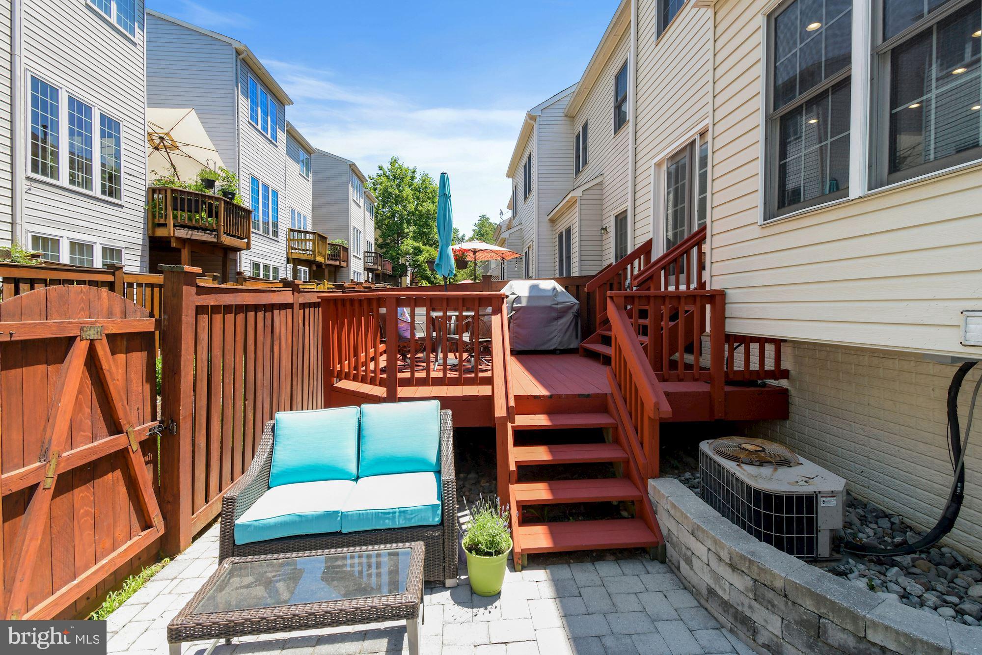 RANDOM HILLS LAND BAY - Residential