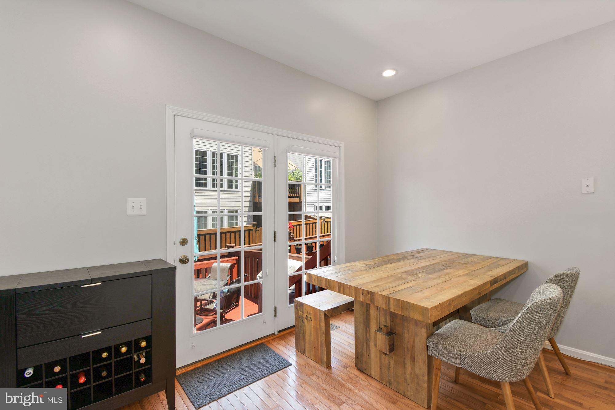 RANDOM HILLS LAND BAY - Residential