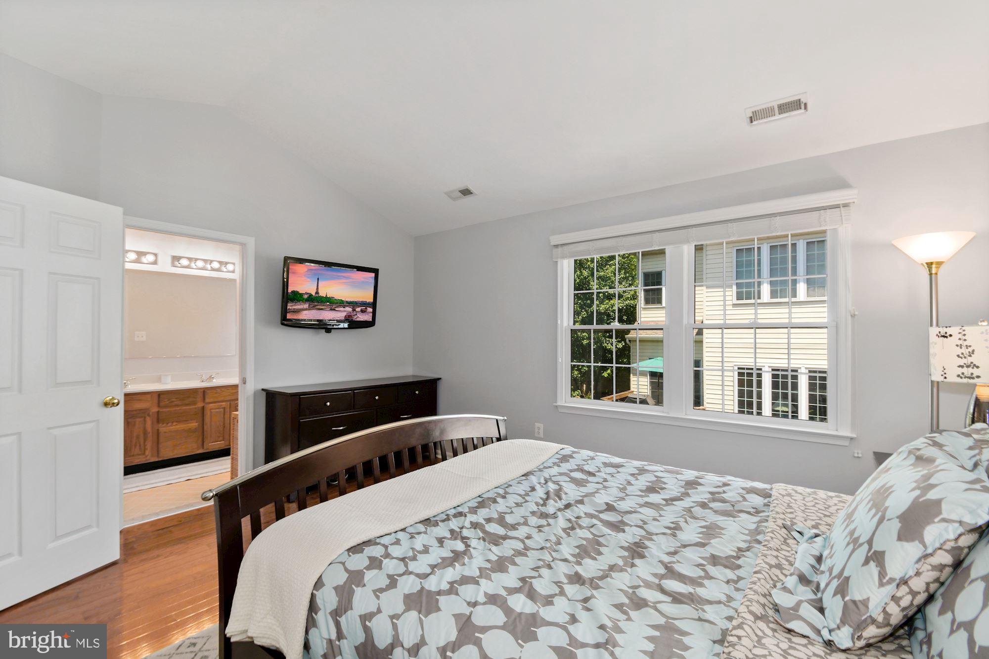 RANDOM HILLS LAND BAY - Residential