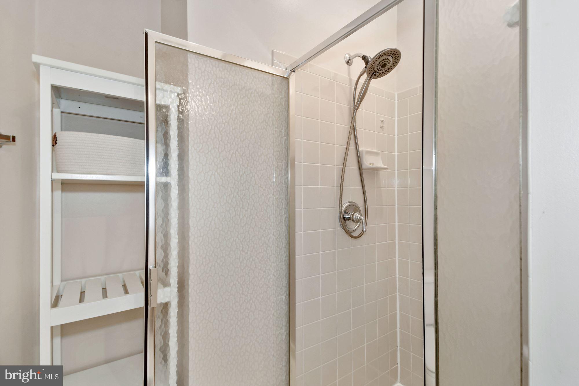 RANDOM HILLS LAND BAY - Residential