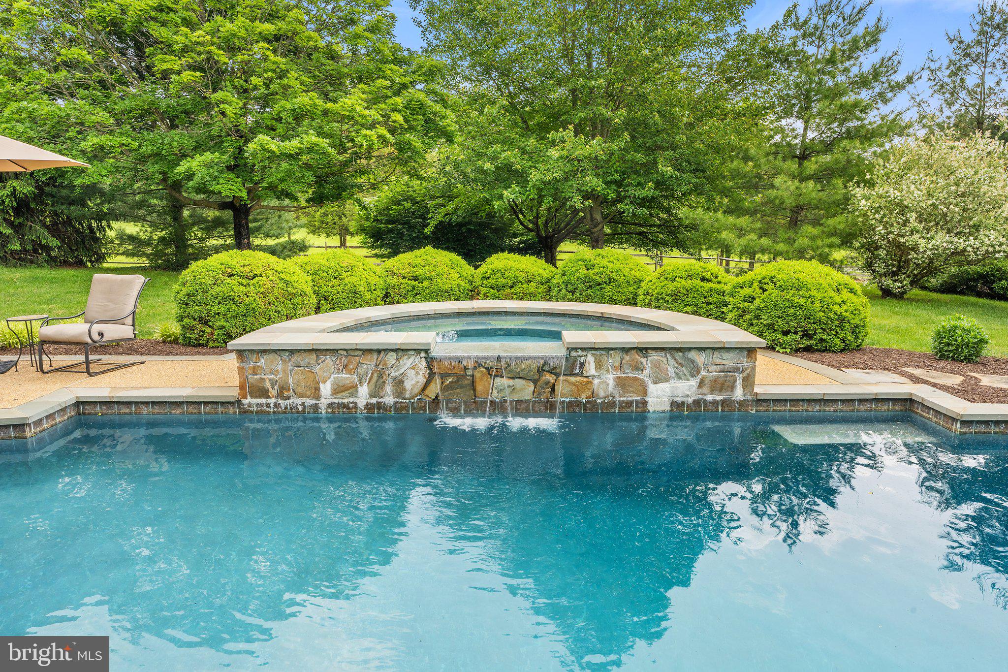 LEETON - Residential