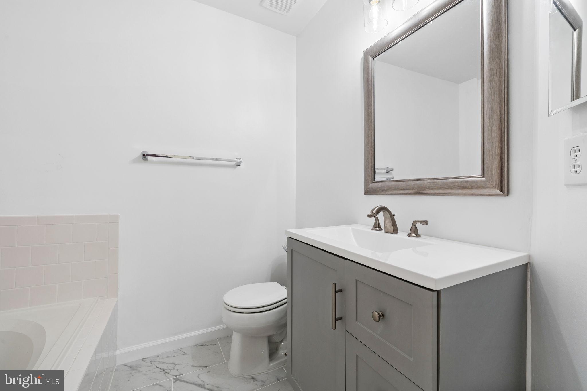 MONTCLAIR - Residential