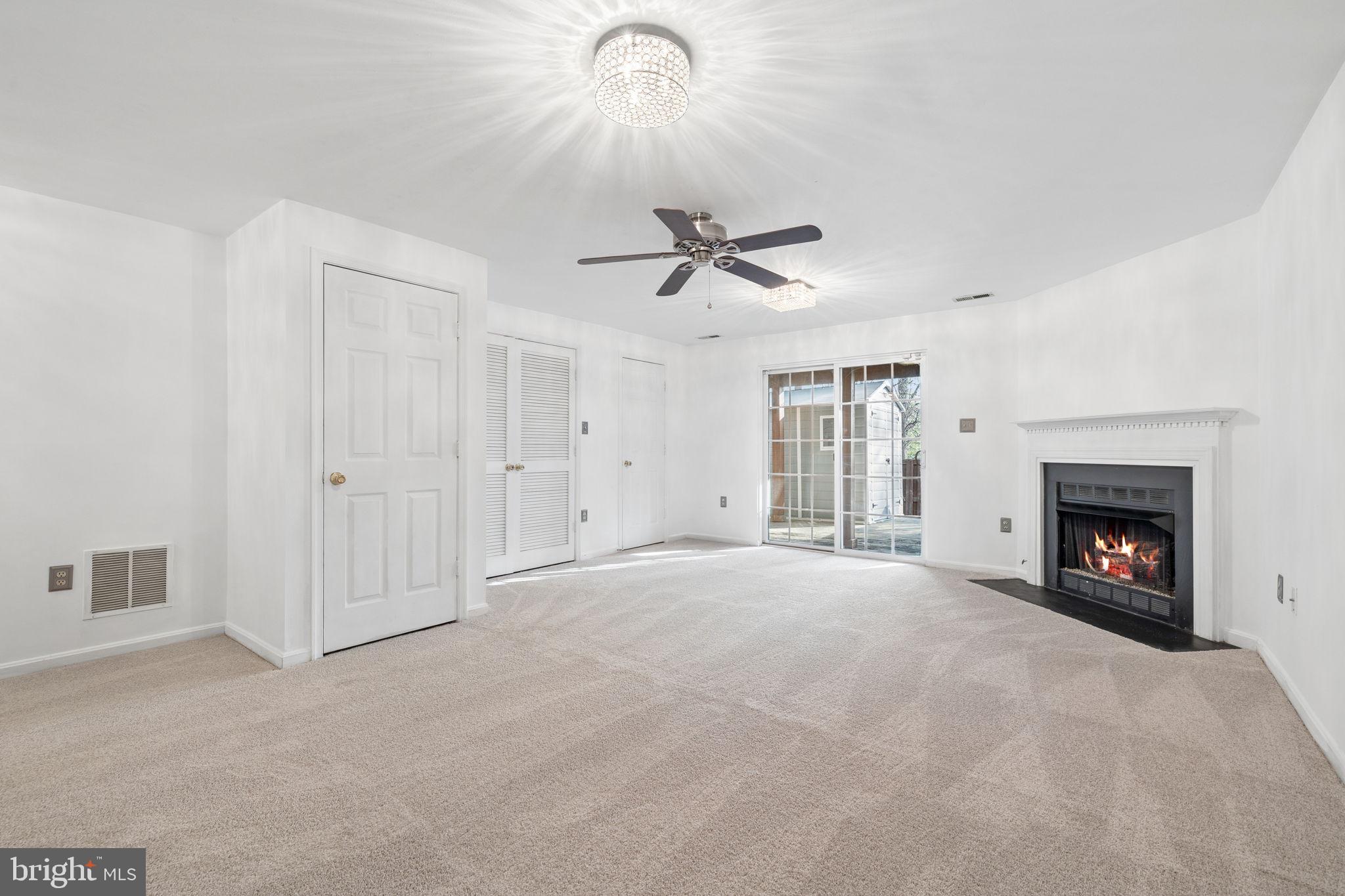 MONTCLAIR - Residential