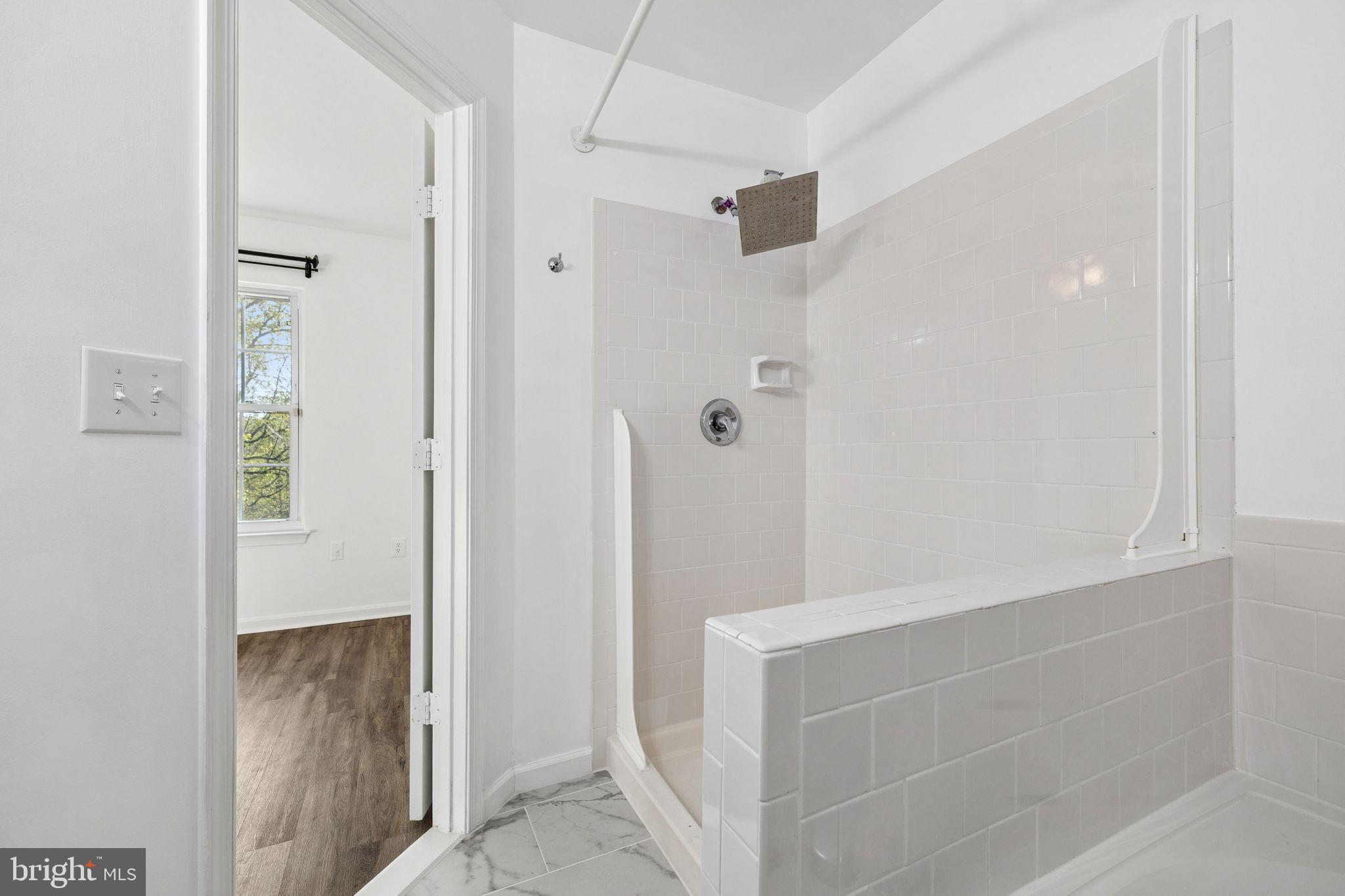 MONTCLAIR - Residential