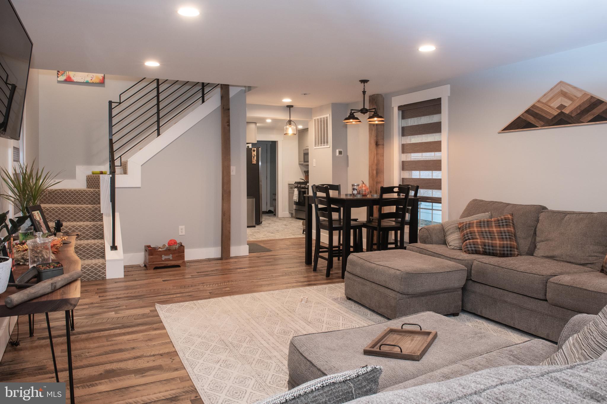 WASHINGTON GROVE - Residential