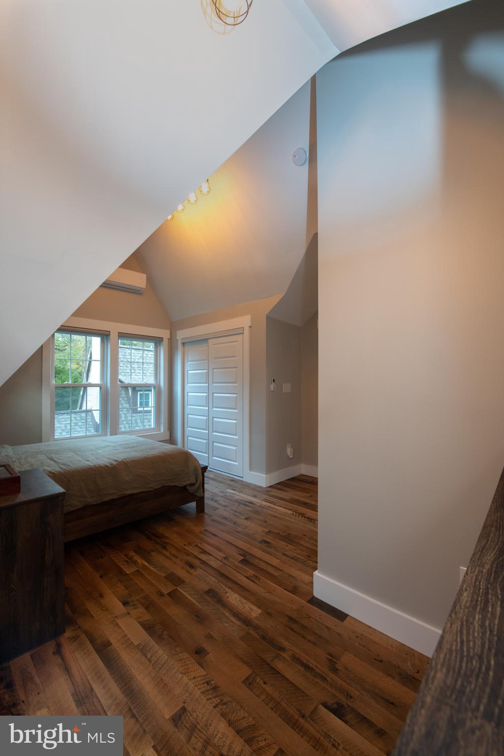 WASHINGTON GROVE - Residential