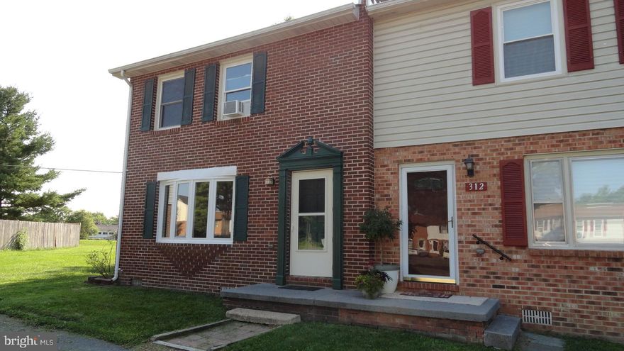 RENOVATED TOP to BOTTOM including NEW ROOF, appliances, carpet & more in 2017 --- END UNIT townhouse. NEW Bay Window in Living Room.  Other windows only 4 years old.  Loads of yard space.   WOODED BACKYARD with PATIO.