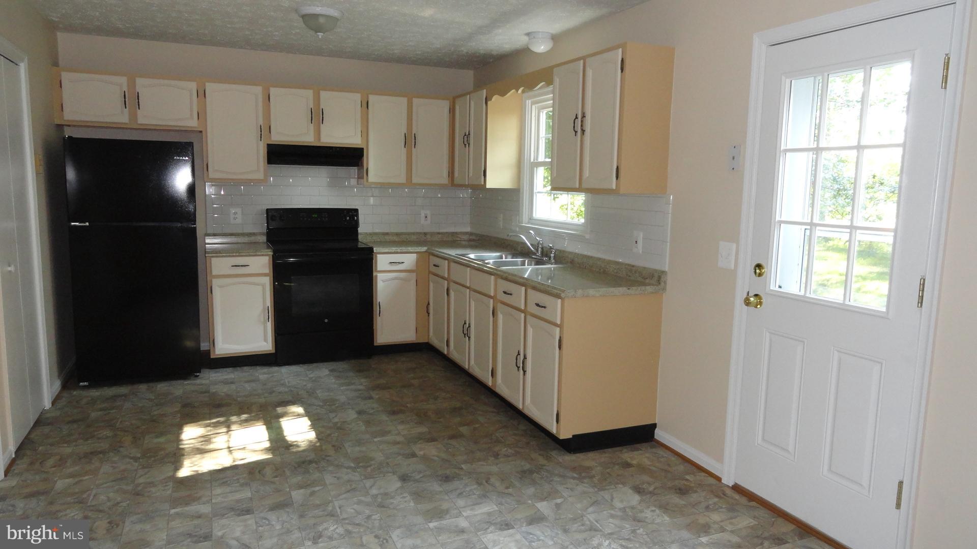 FREDERICKTOWNE TOWNHOUSE - Residential