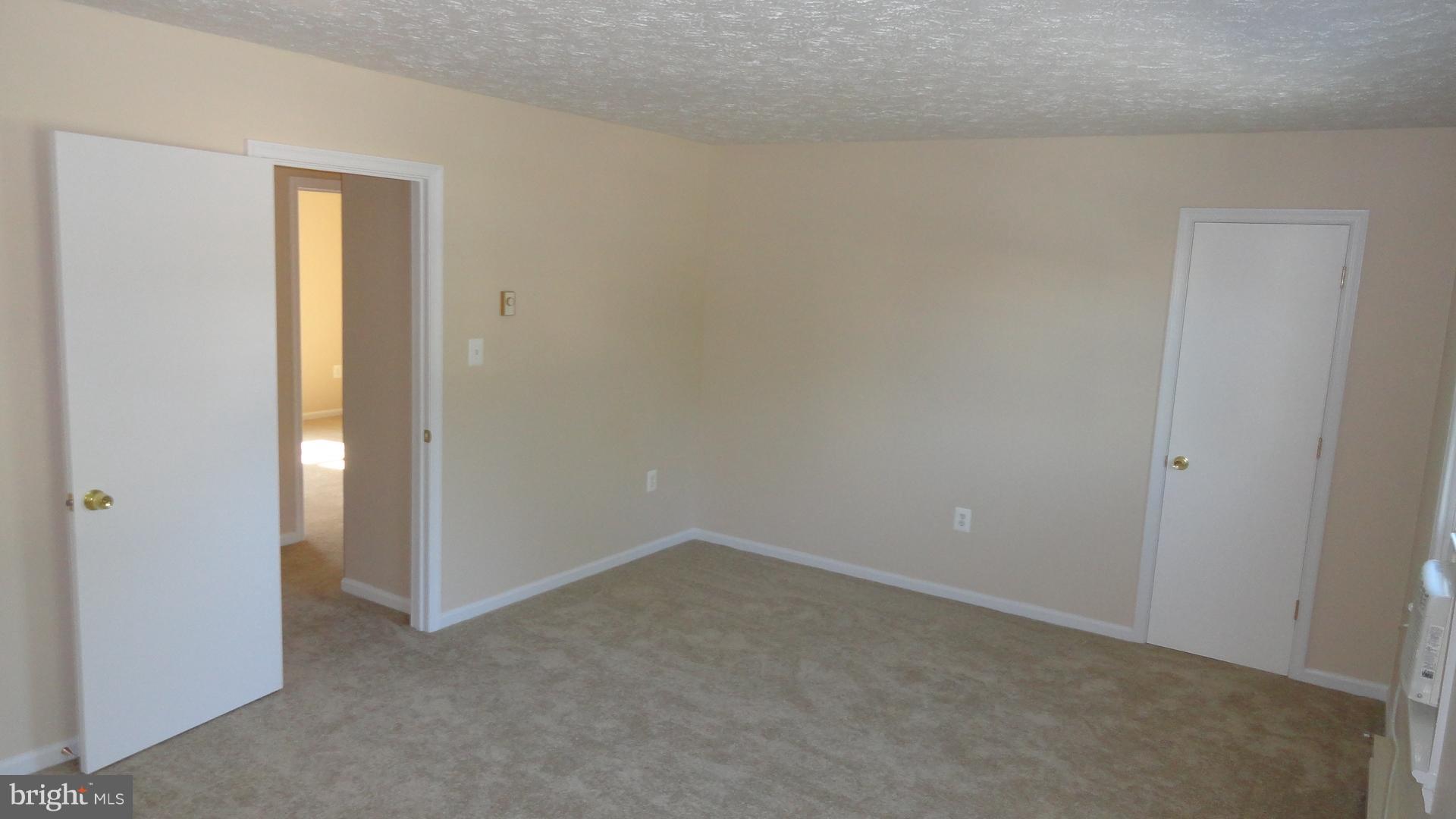 FREDERICKTOWNE TOWNHOUSE - Residential