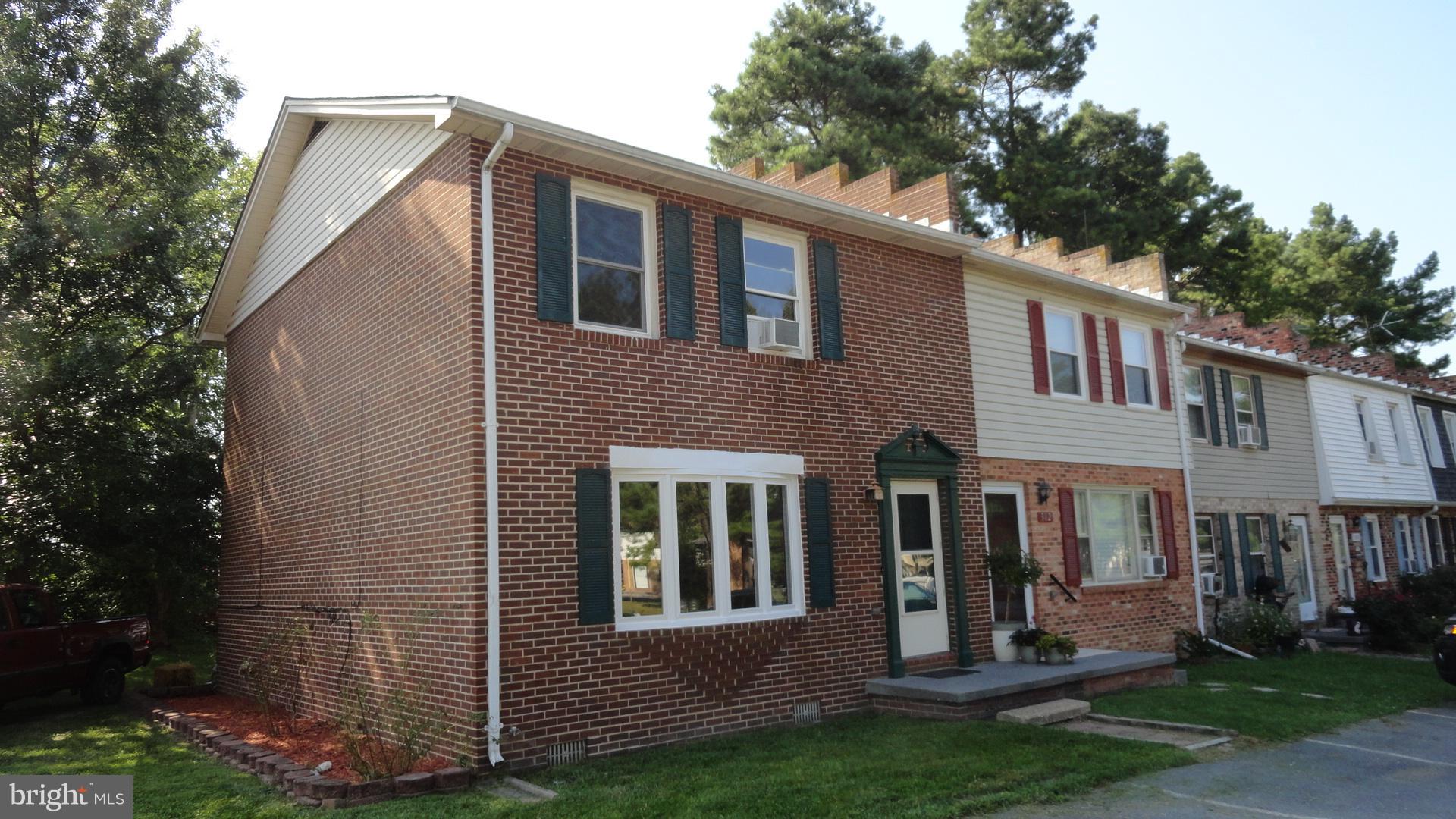 FREDERICKTOWNE TOWNHOUSE - Residential