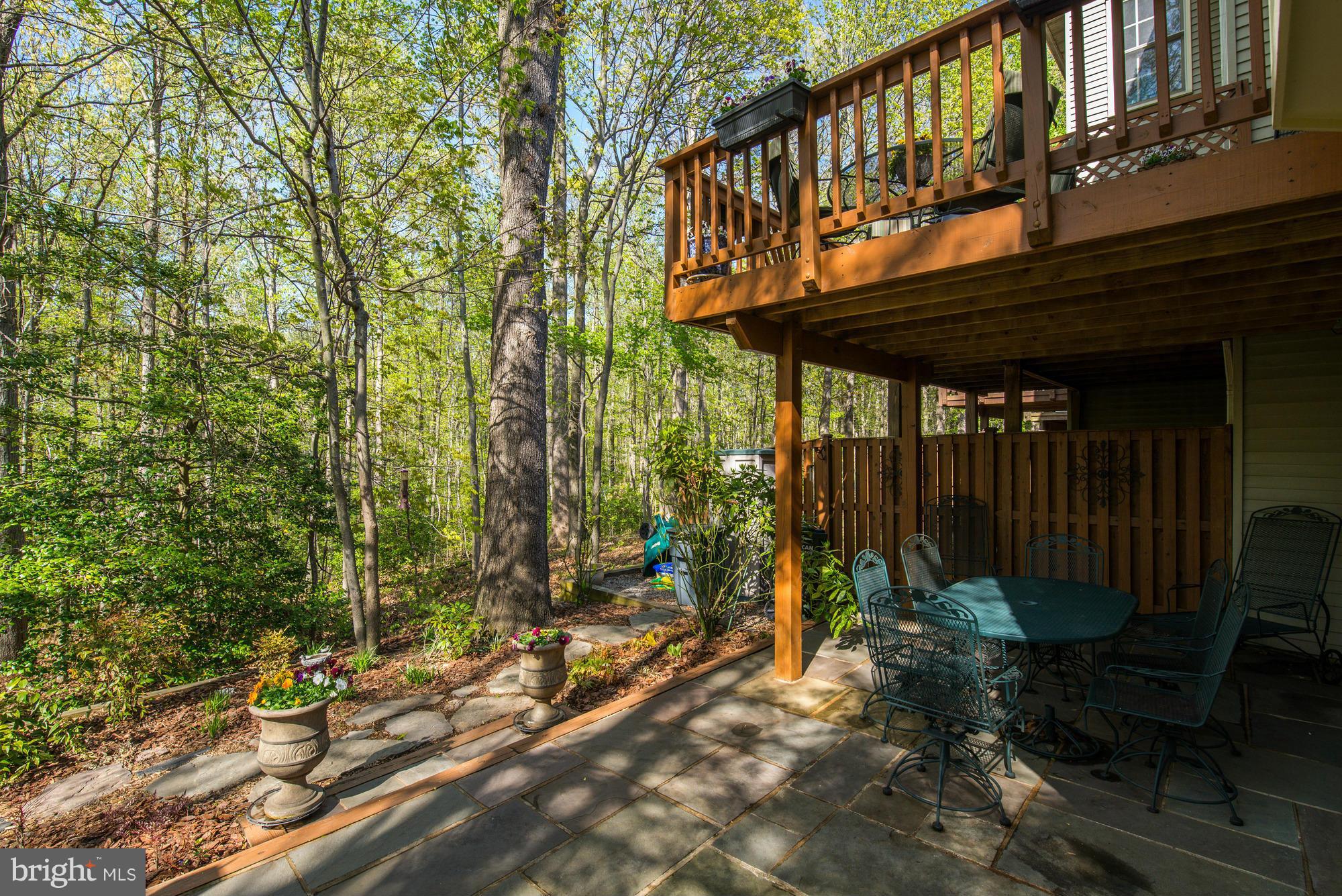 ISLAND CREEK - Residential