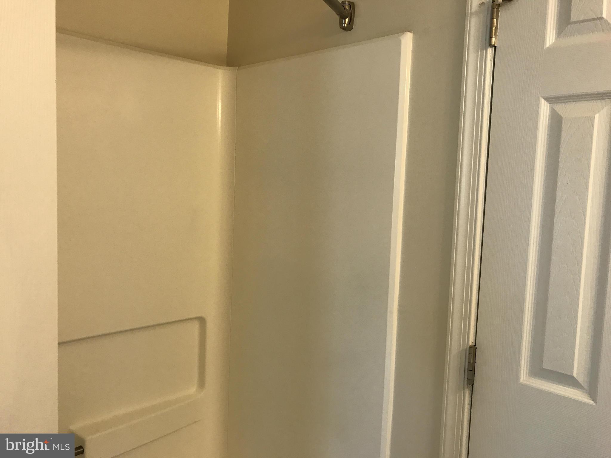 MADISON RIDGE - Residential Lease